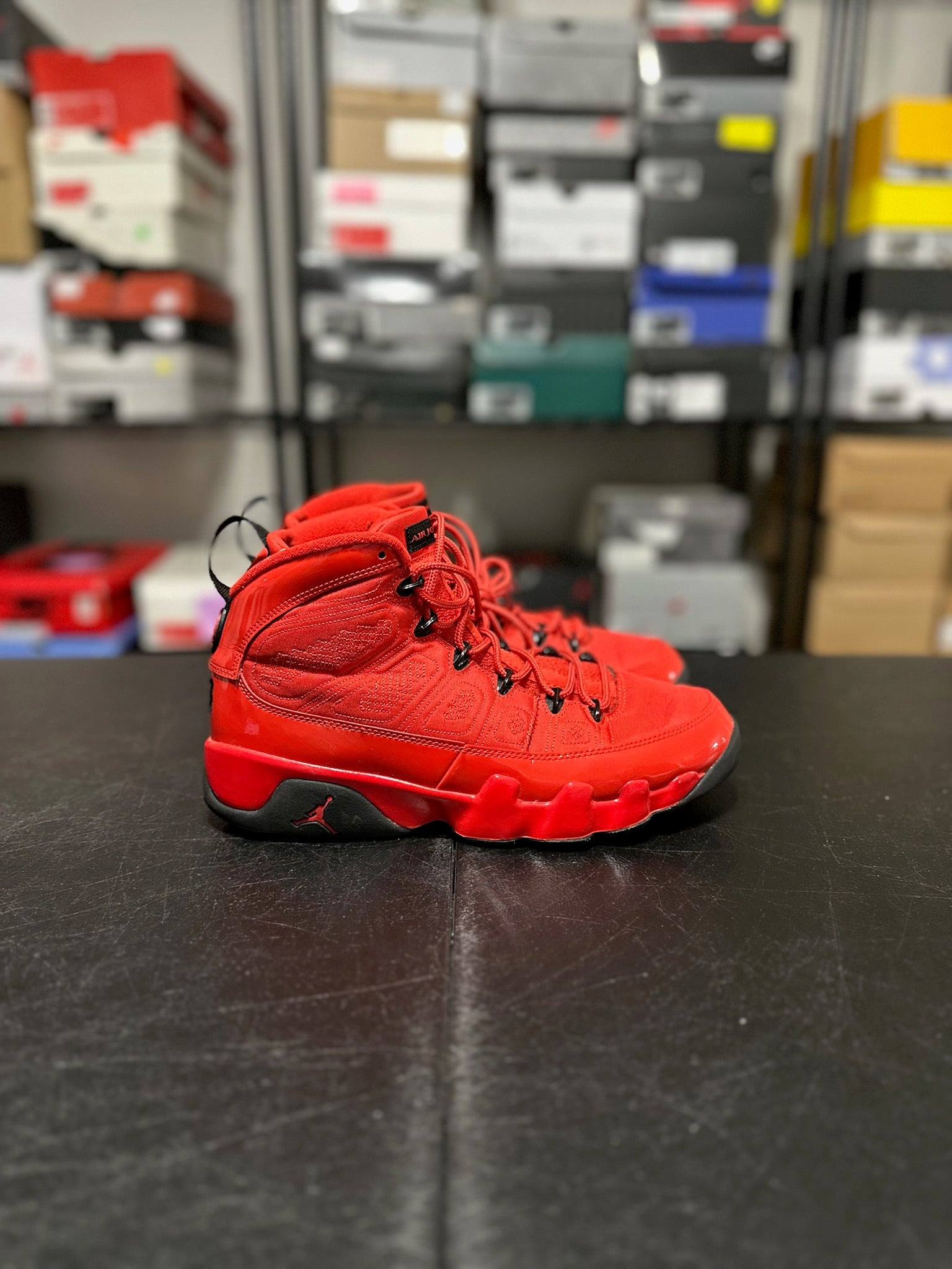 Size 9 - J9 Chile Red