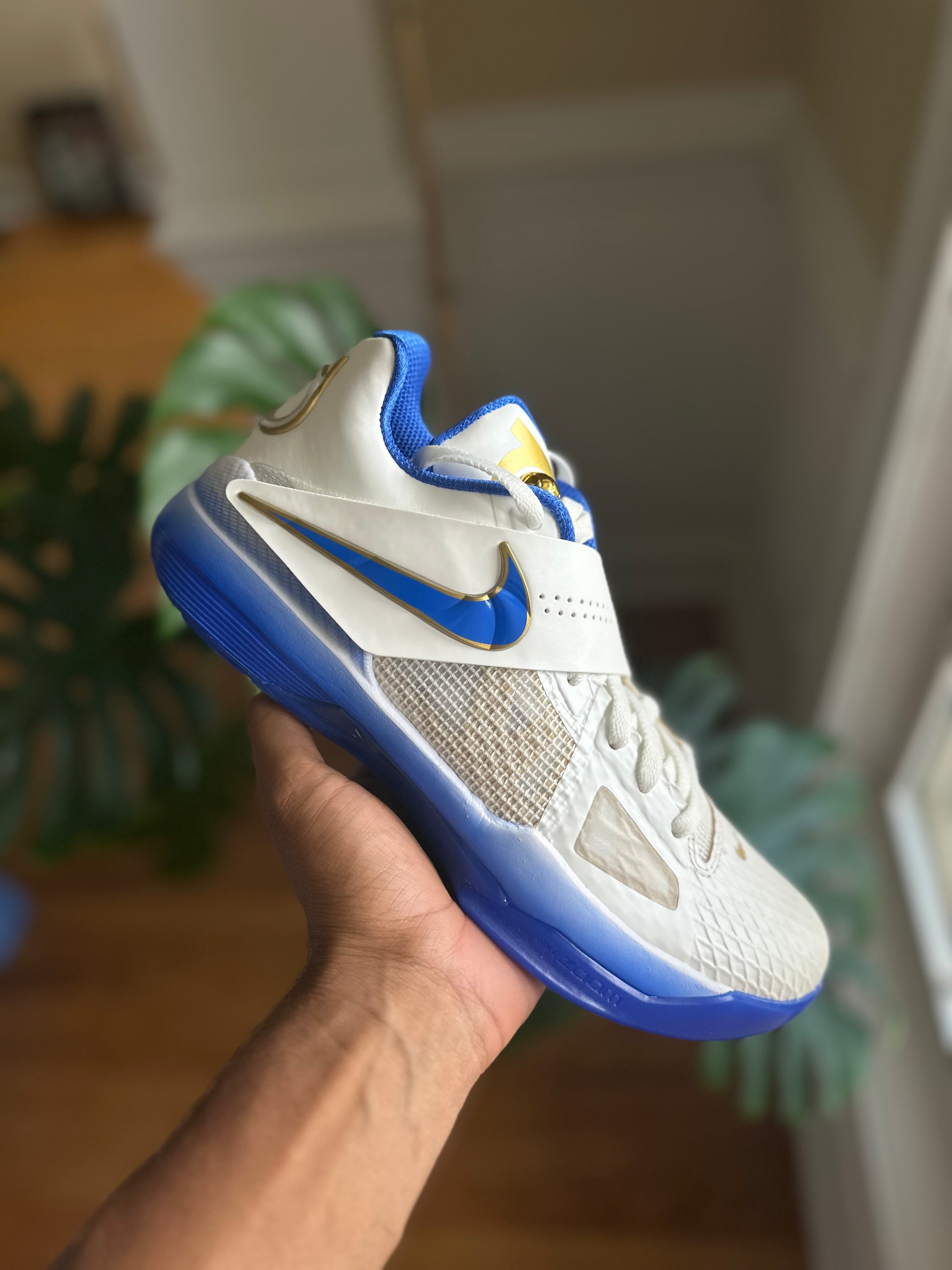 Size 9 - KD 4 the real MVP ds