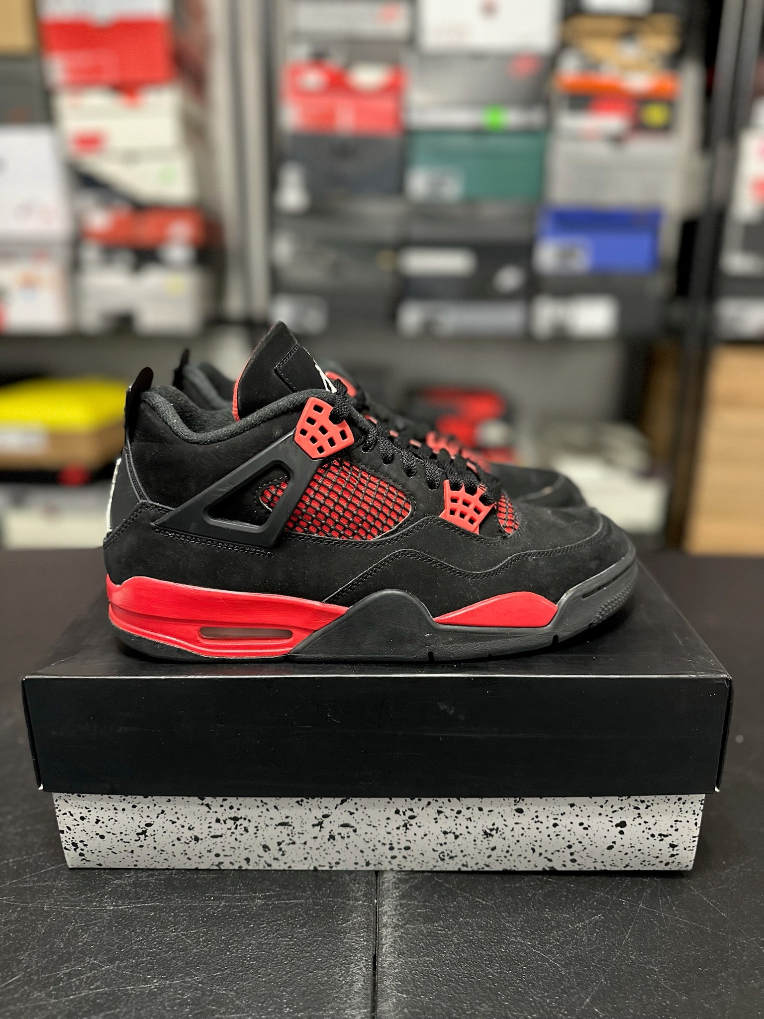 Size 9 - J4 Red Thunder