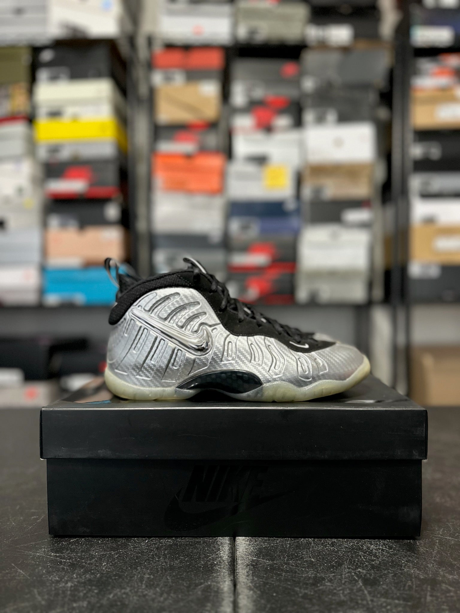 Size 7Y - Foamposite 1 Silver Surfer
