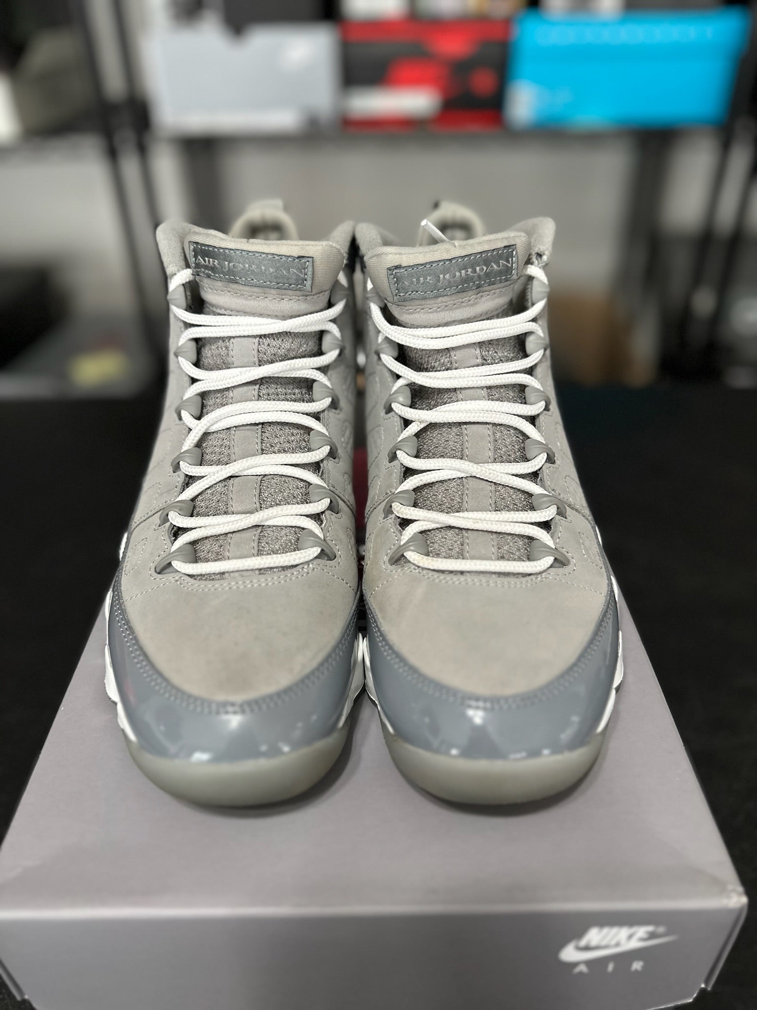 Size 8.5 - J9 Cool Grey