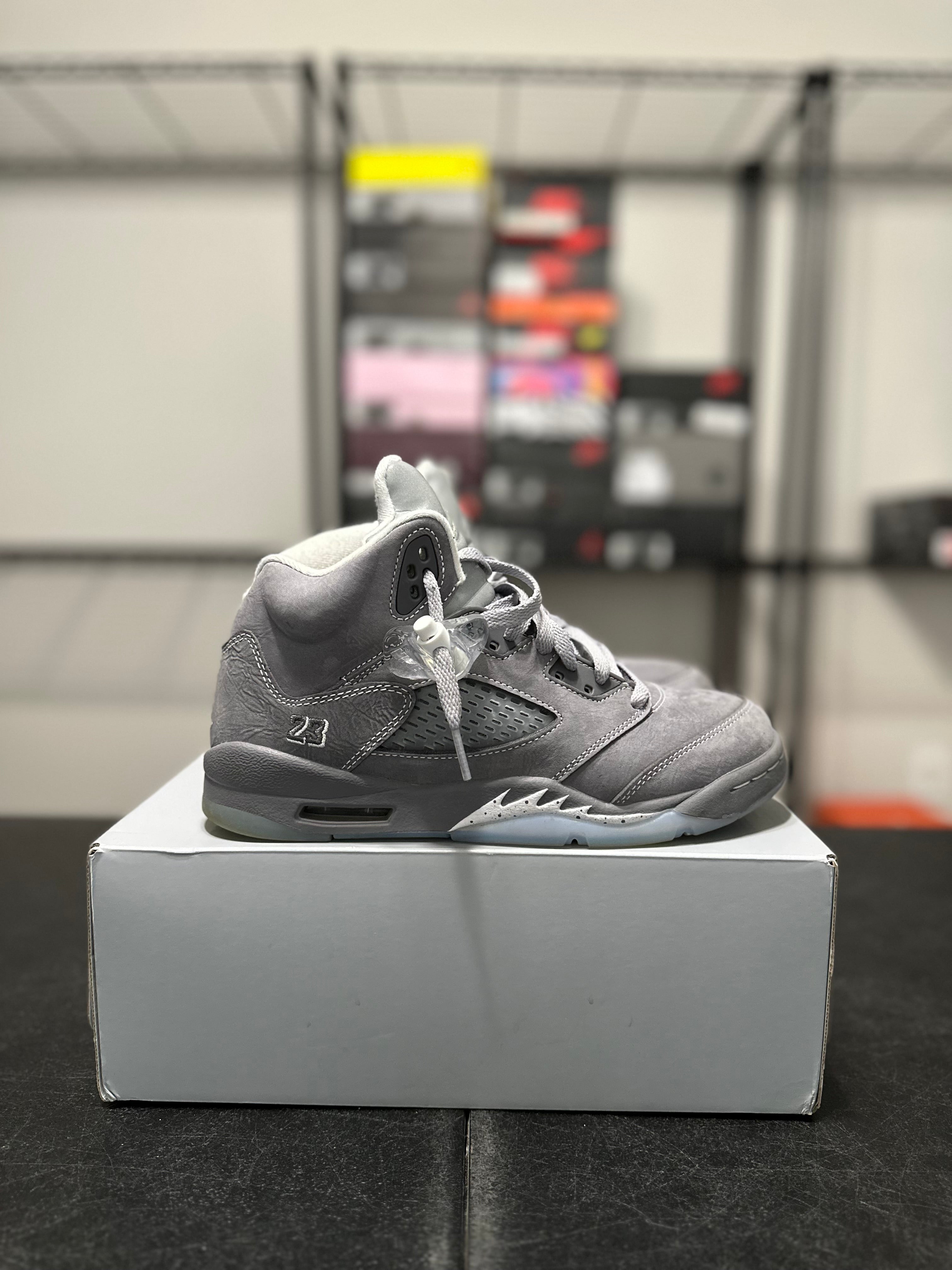 Size 7y - J5 wolf grey