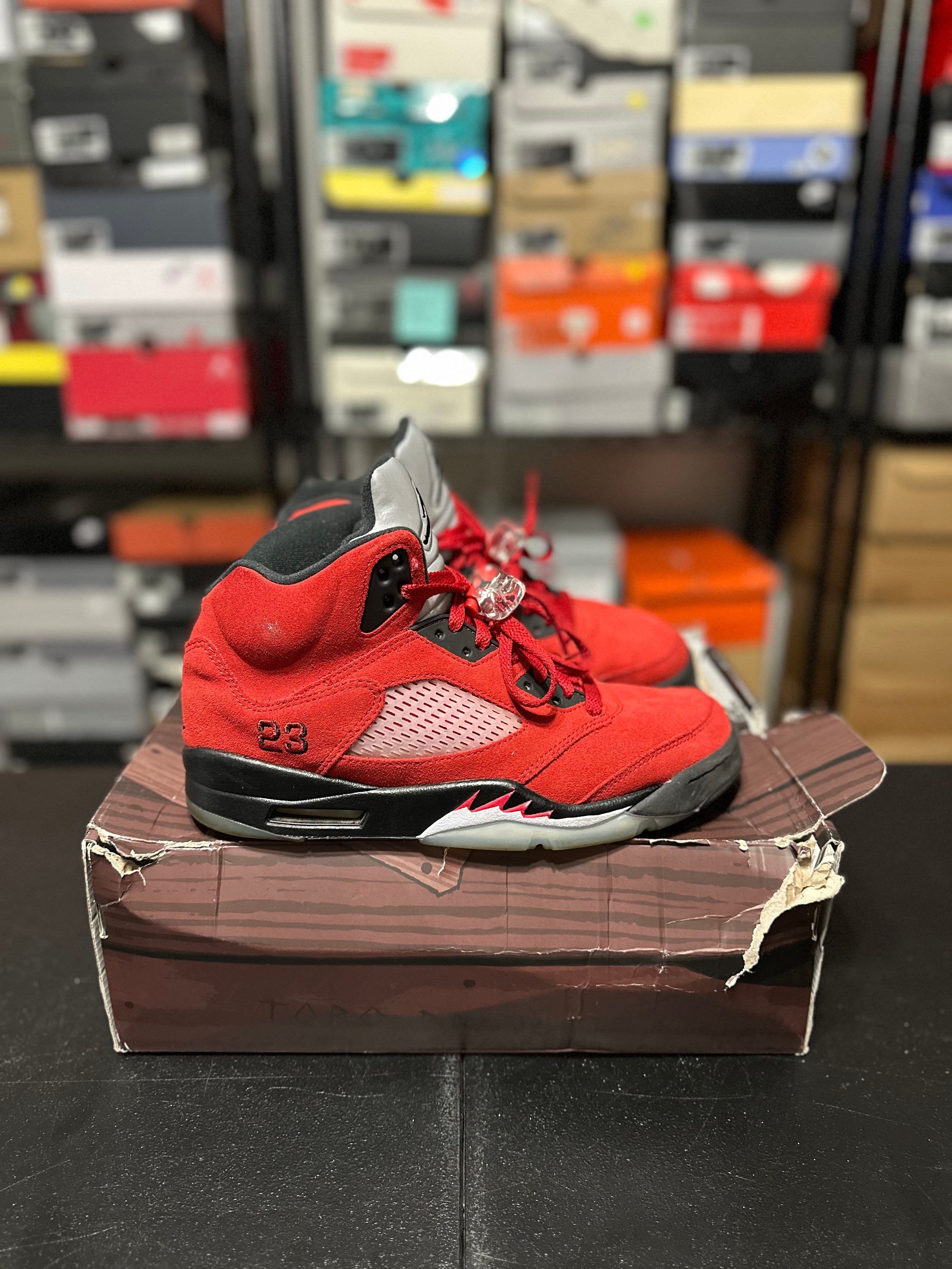 Size 8.5 - J5 raging bull