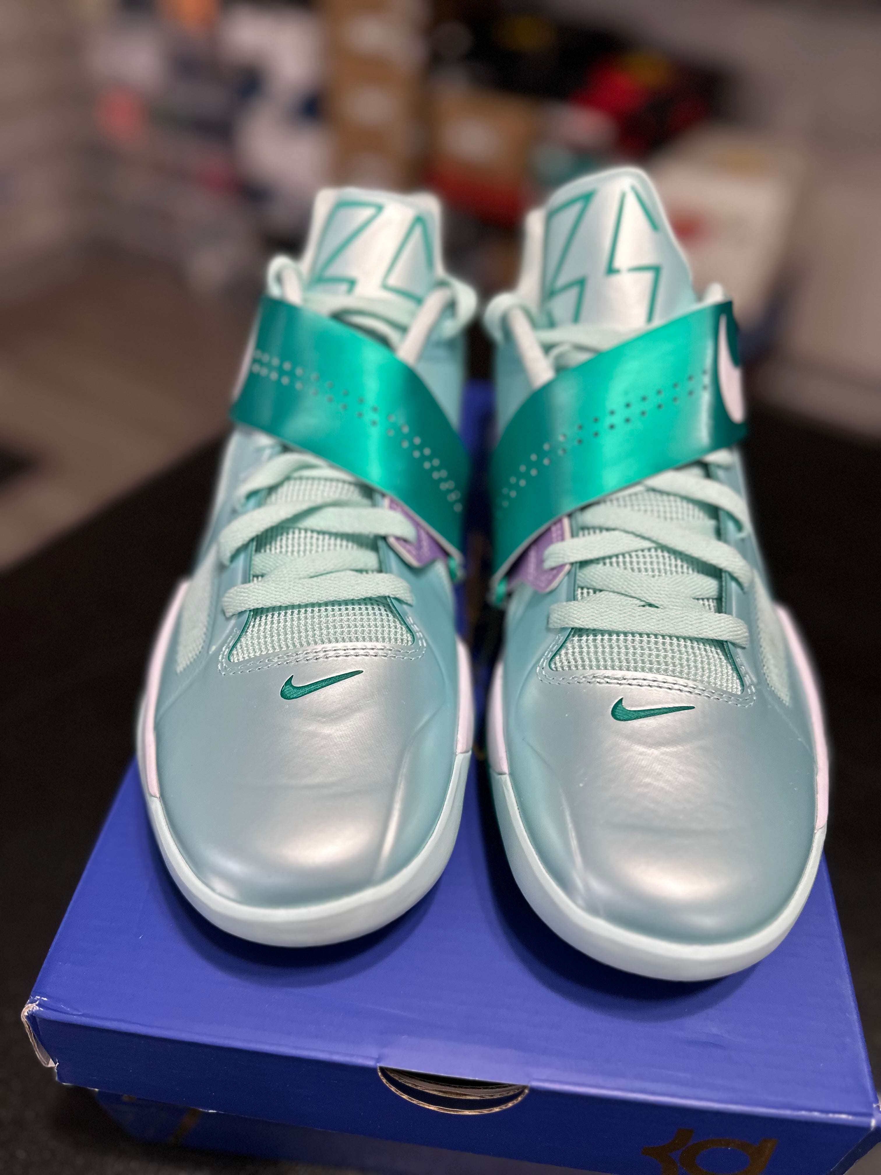Size 11.5 - KD 4 Easter 2024