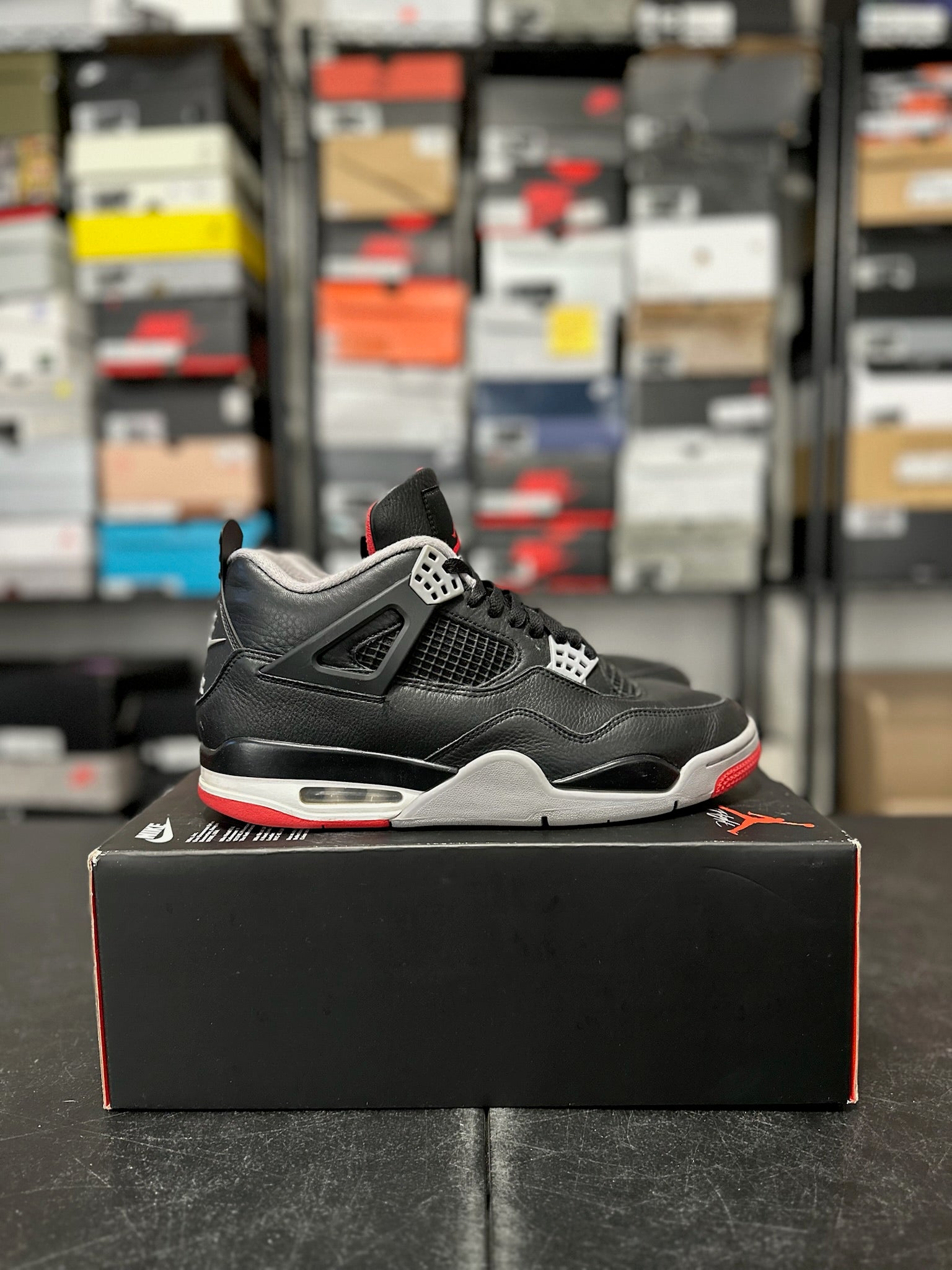 Size 9.5 - J4 Bred Reimagined