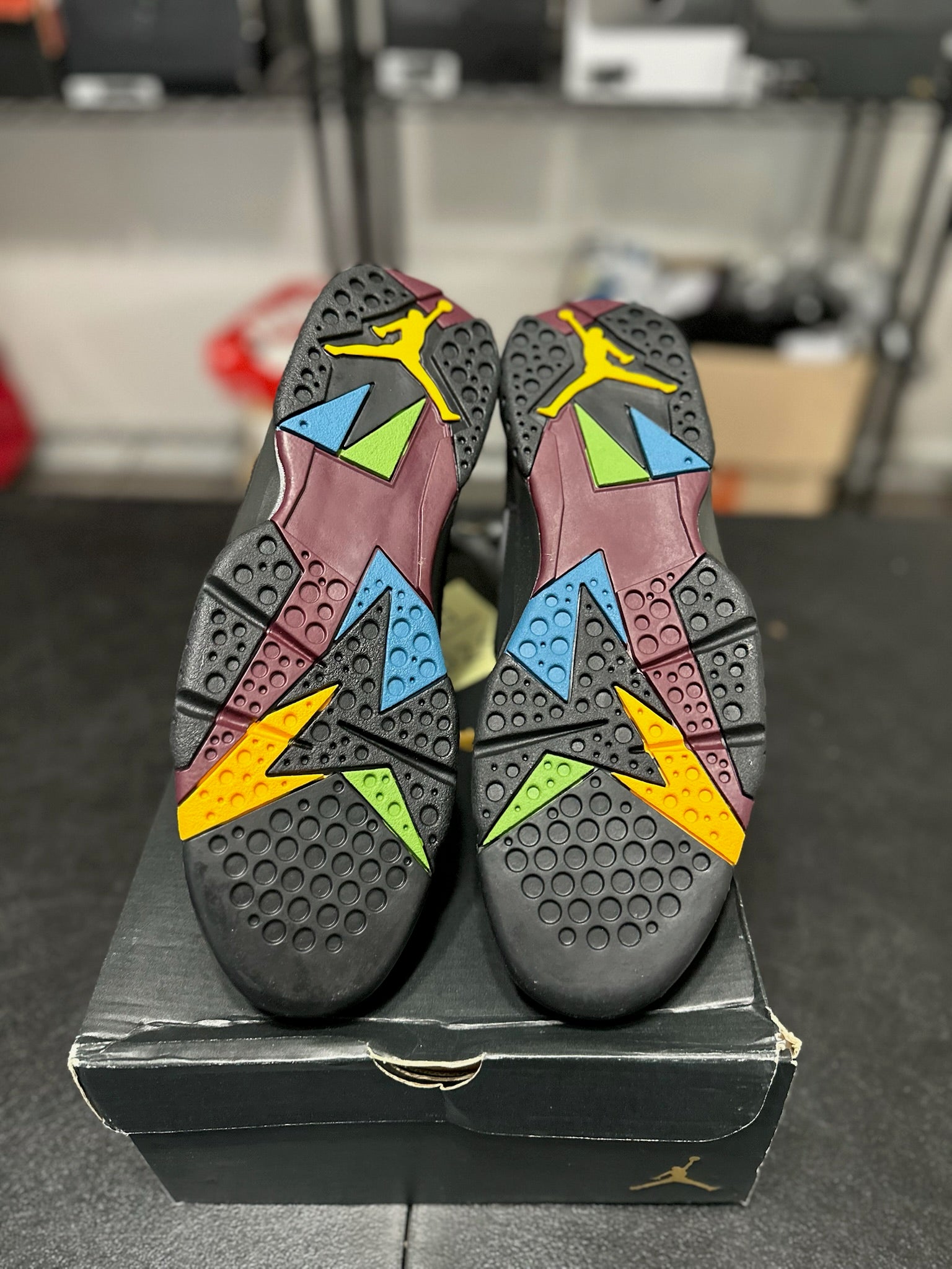 Size 10.5 - J7 Bordeaux DS