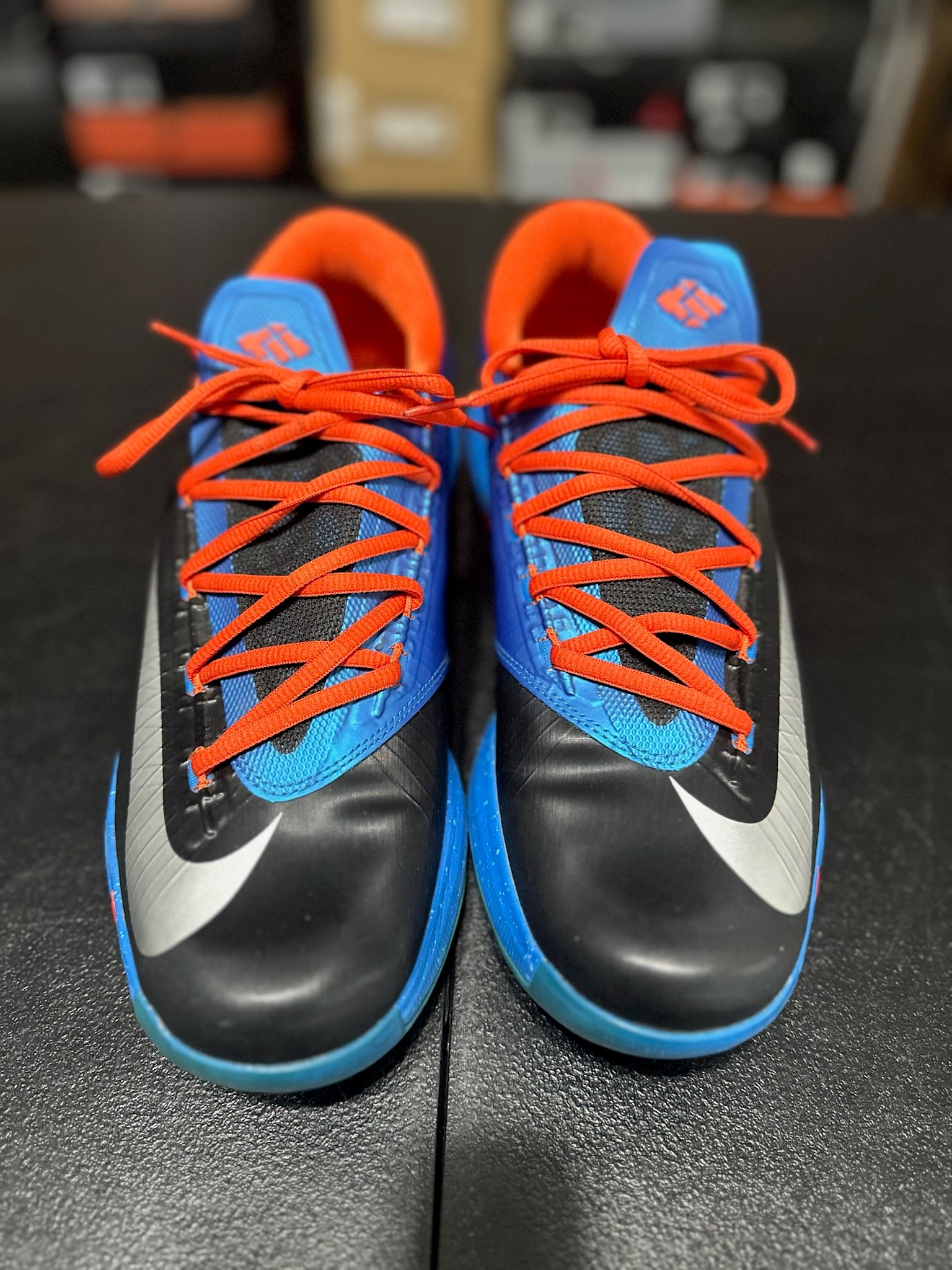 Size 10 - KD 6 Away