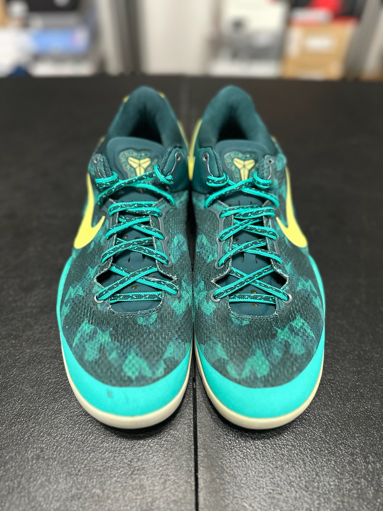Size 10.5 - Kobe 8+ Supernatural