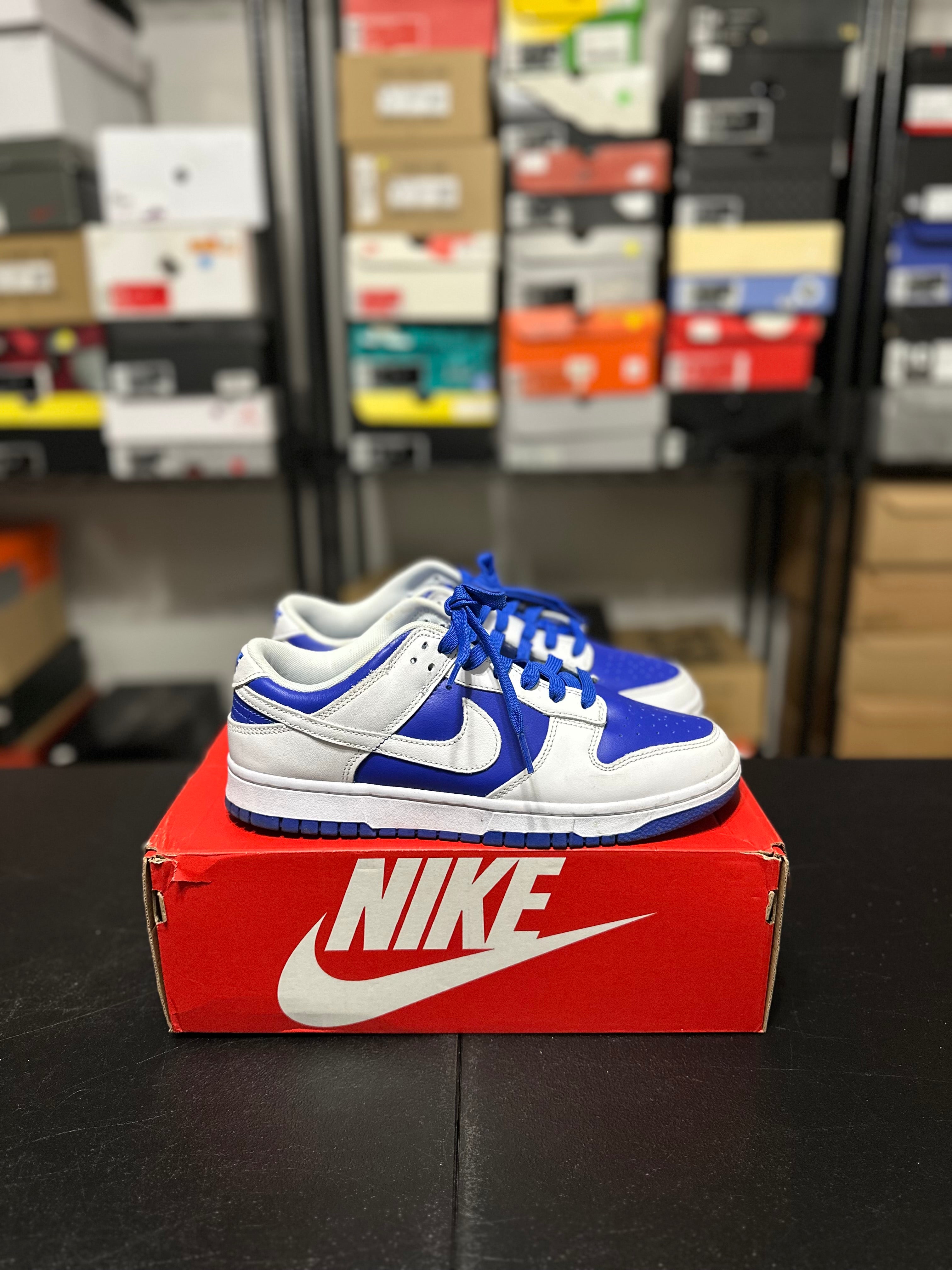 Size 9 - dunk low racer