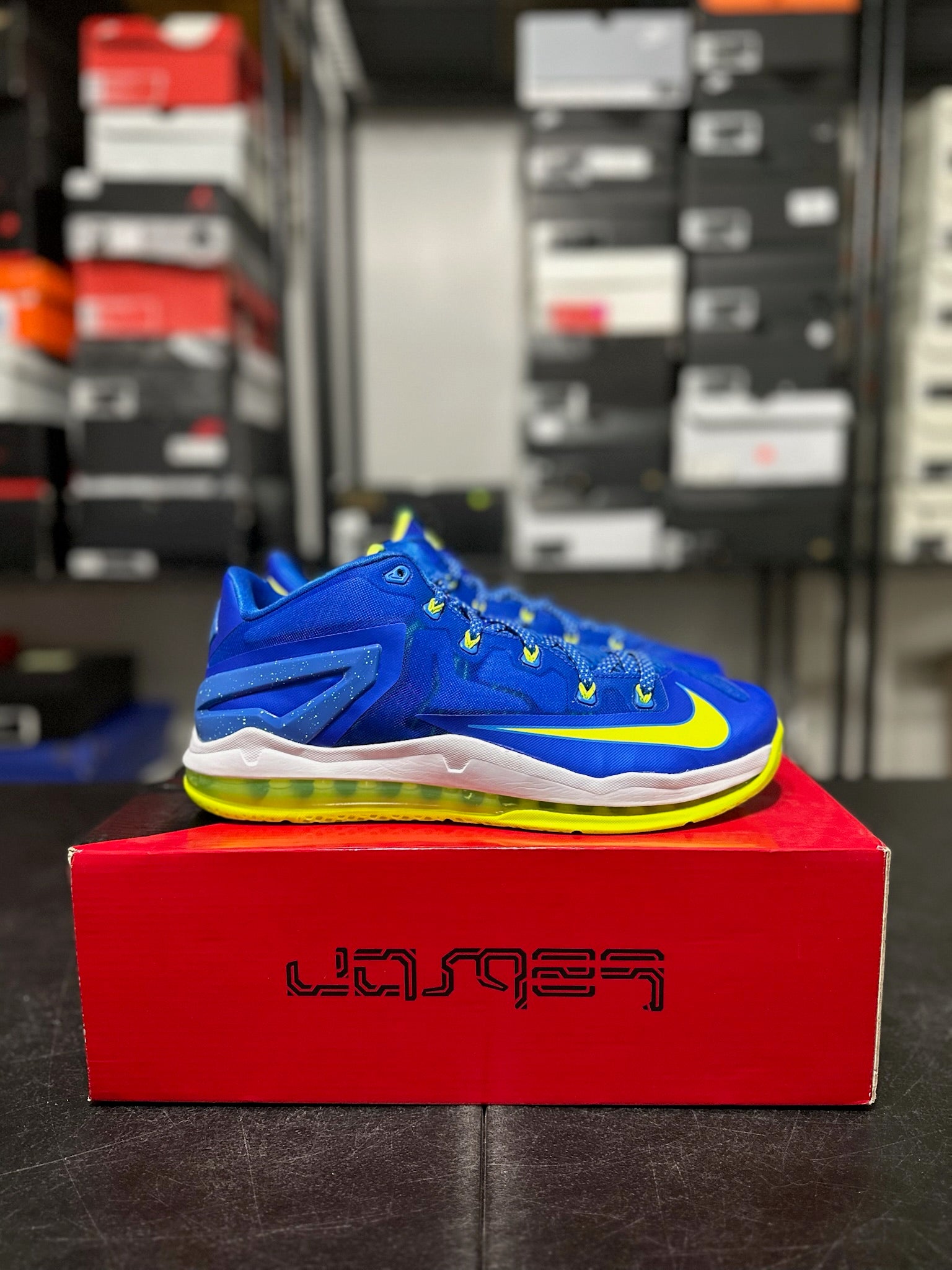 Size 10.5 - LeBron 11 Low Sprite