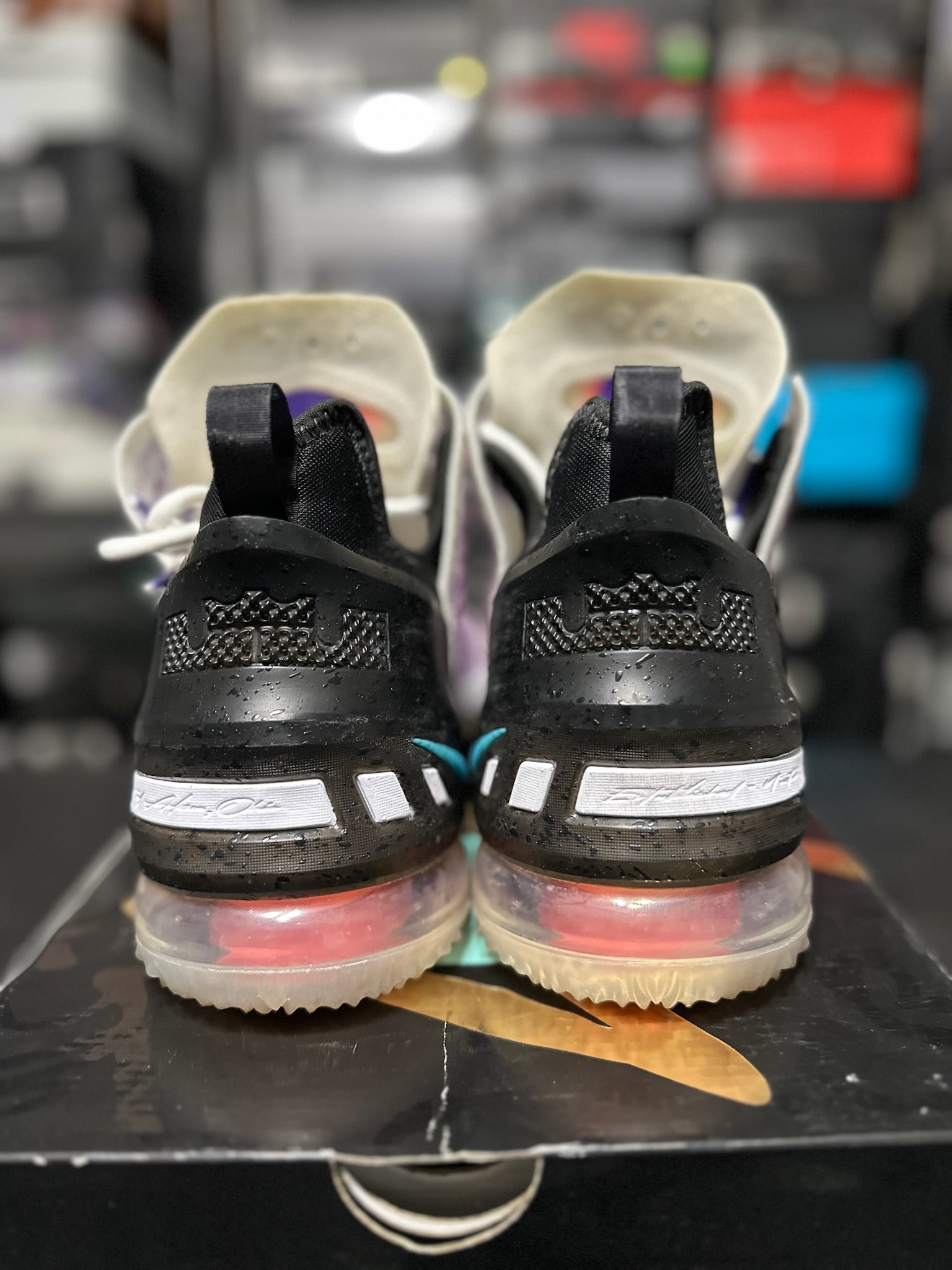 Size 9.5 - LeBron 18 Graffiti