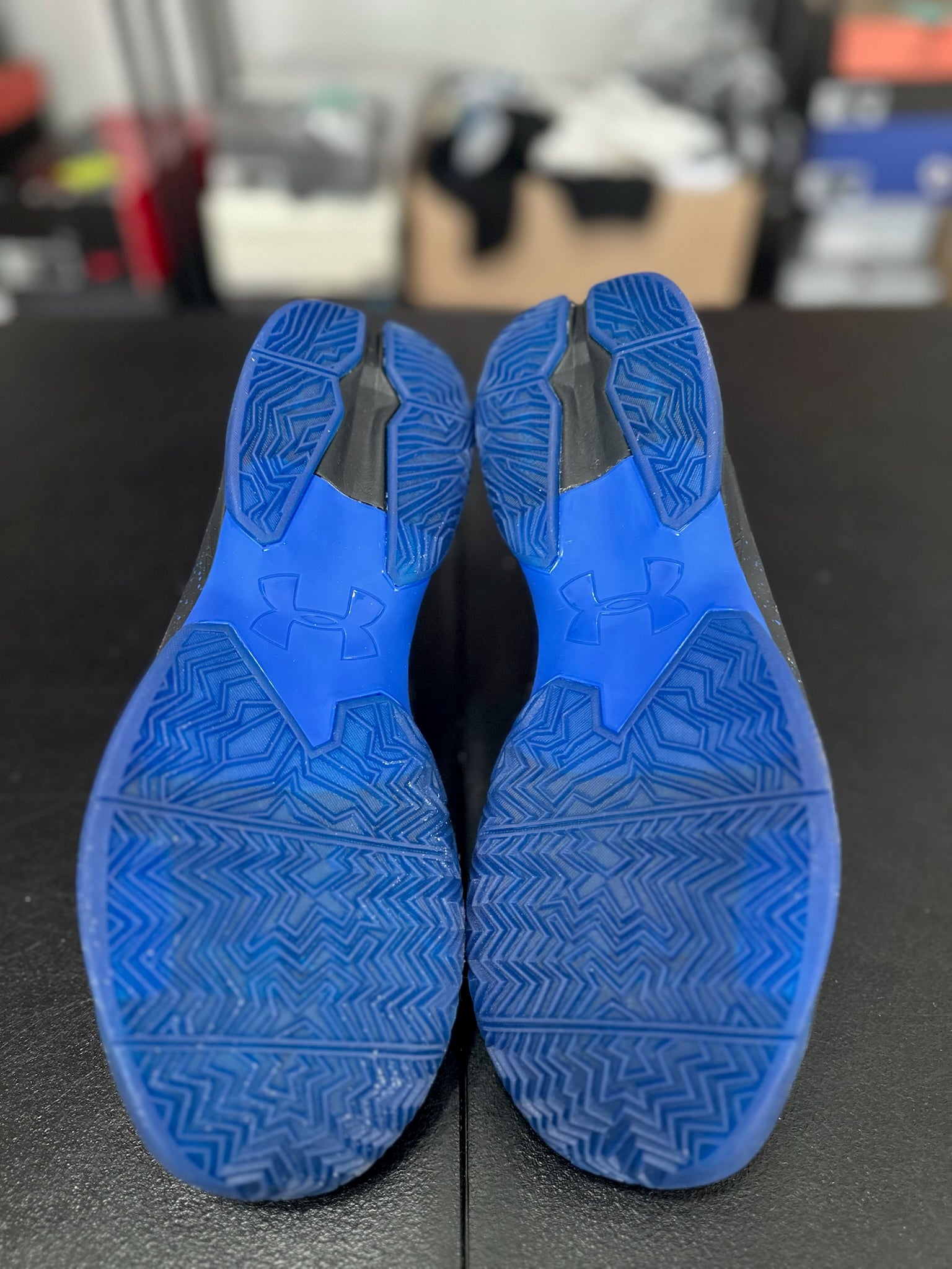 Size 9.5 - Curry 2.5 Black Royal DS