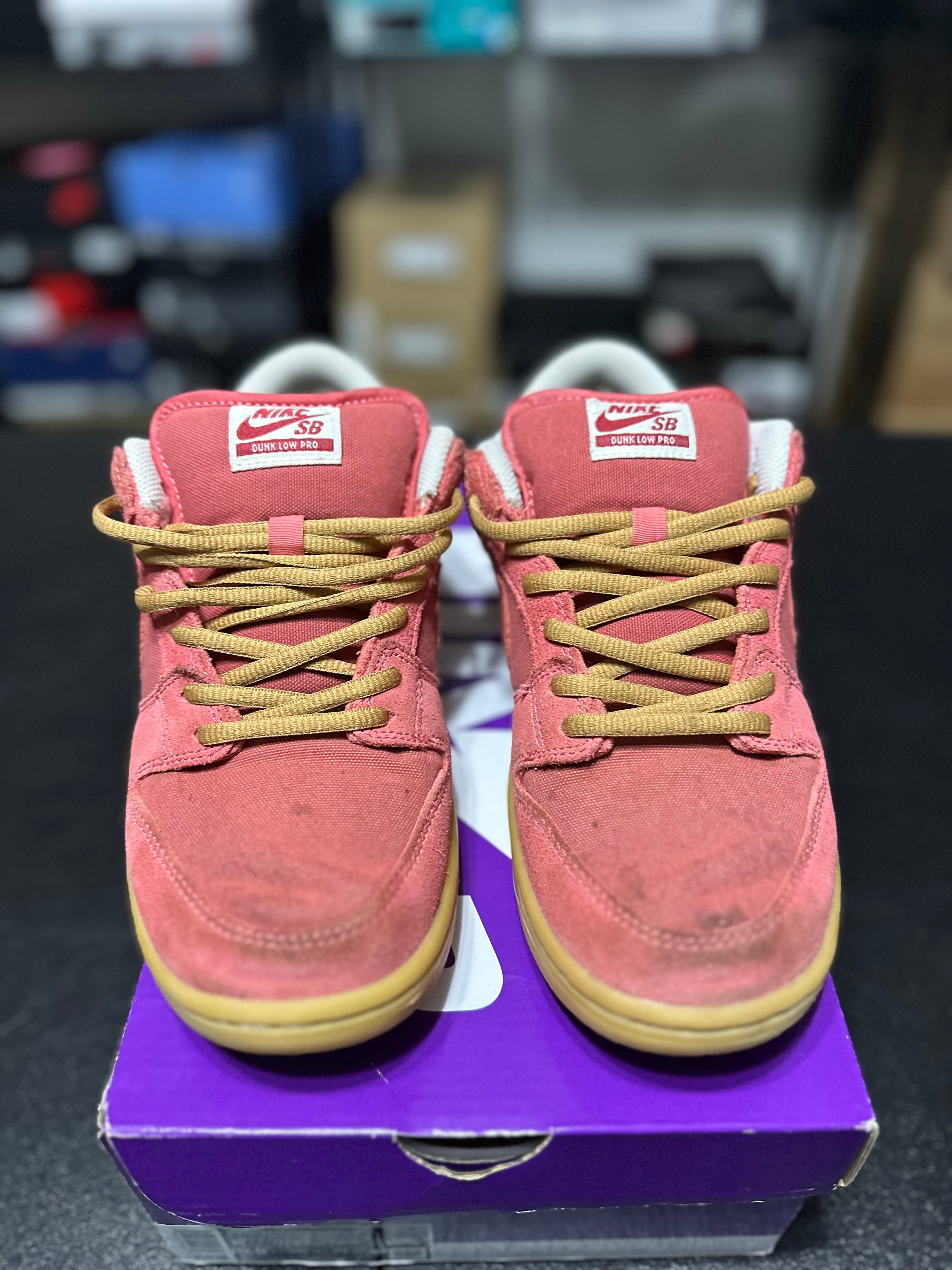 Size 8 - Dunk low adobe