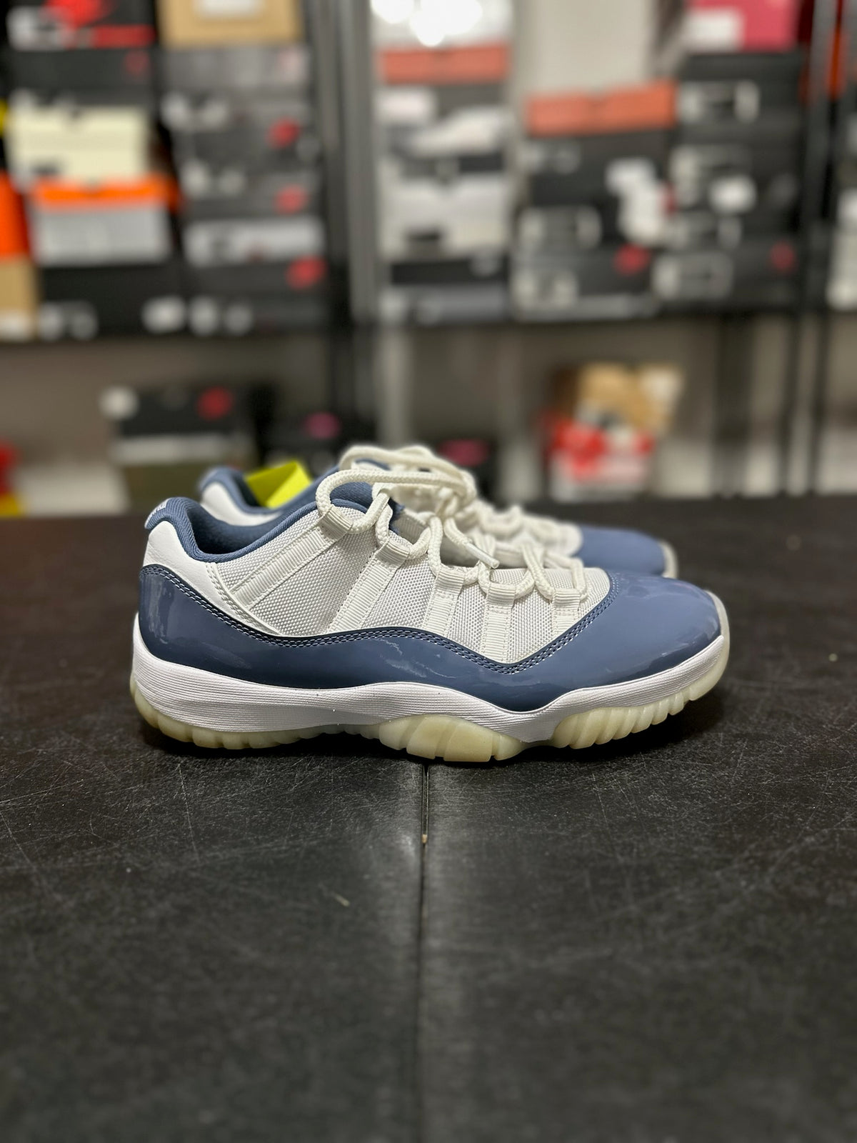 Size 8.5 - J11 Diffused Blue