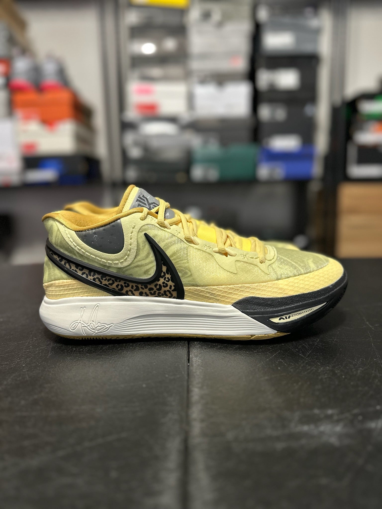 Size 13 - Kyrie 8 Citron Tint Leopard