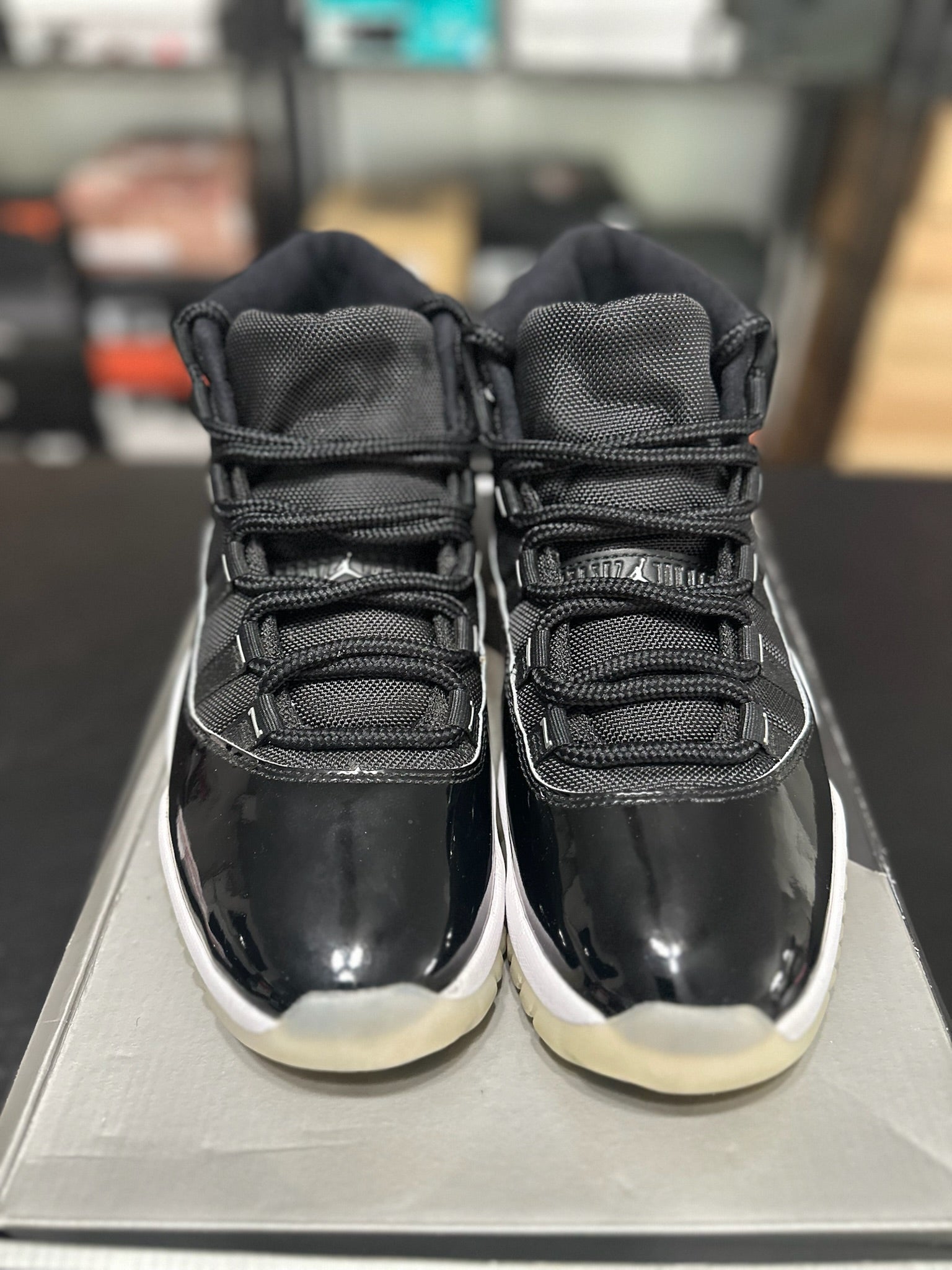 Size 10 - J11 Jubilee 25th Anniversary