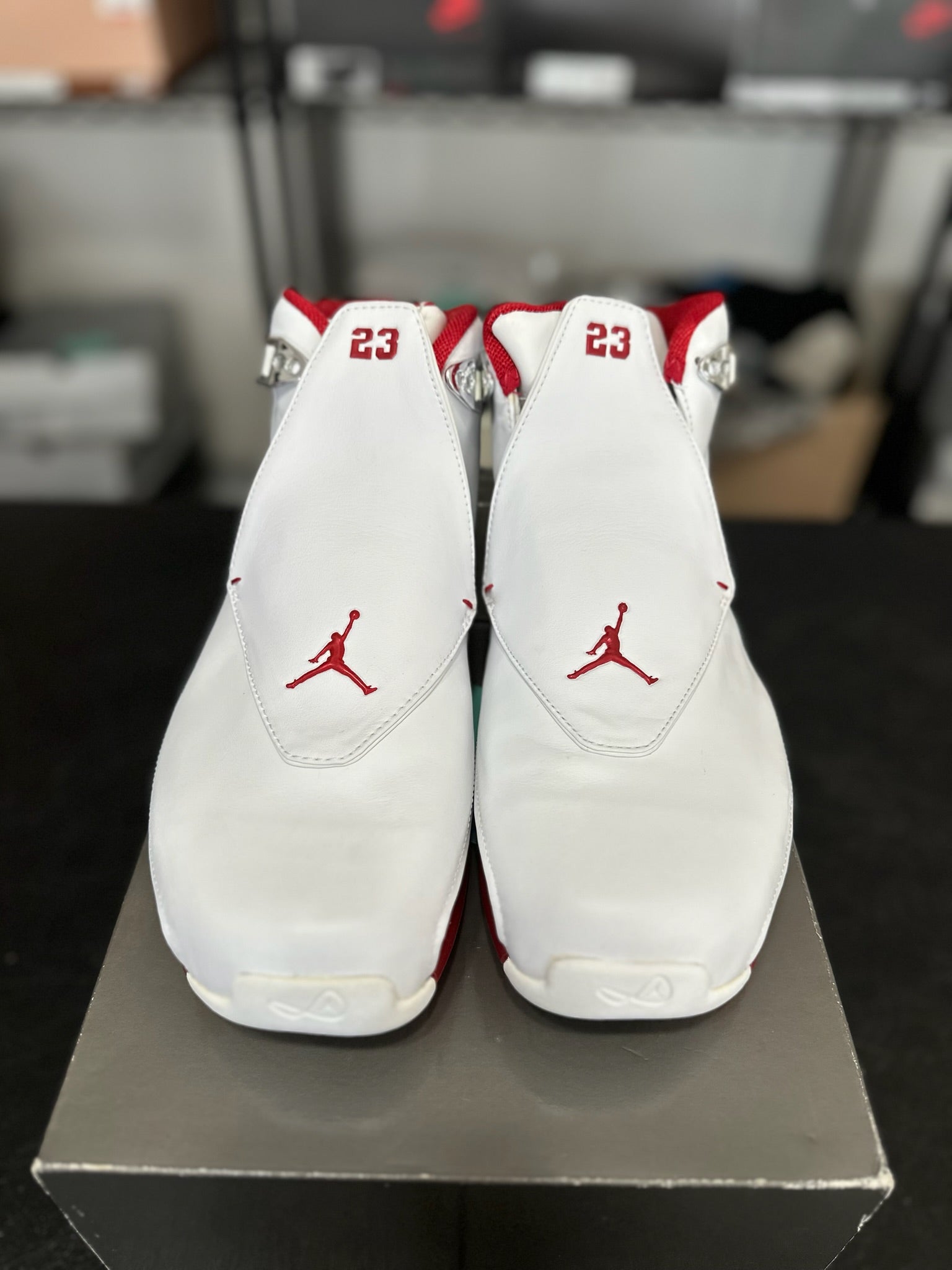Size 12 - J18 White Red