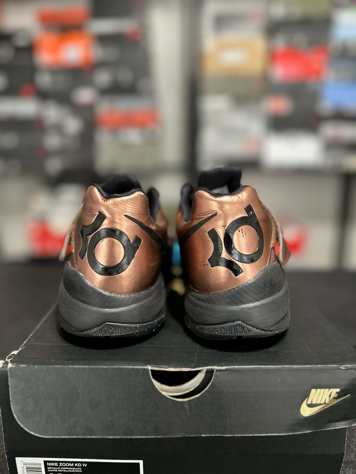 Size 8.5 - KD 4 Christmas