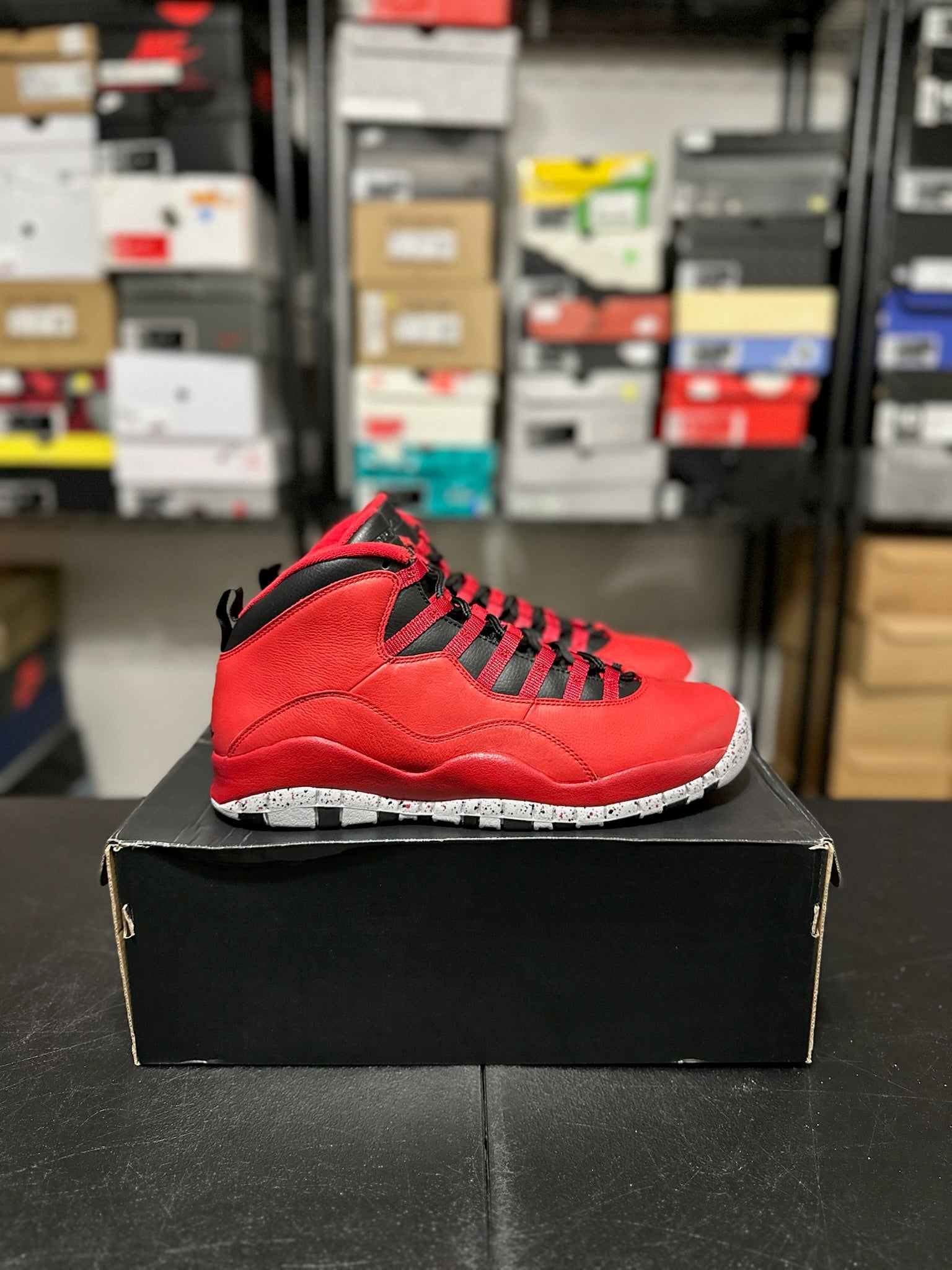Size 12 - J10 Bulls Over Broadway