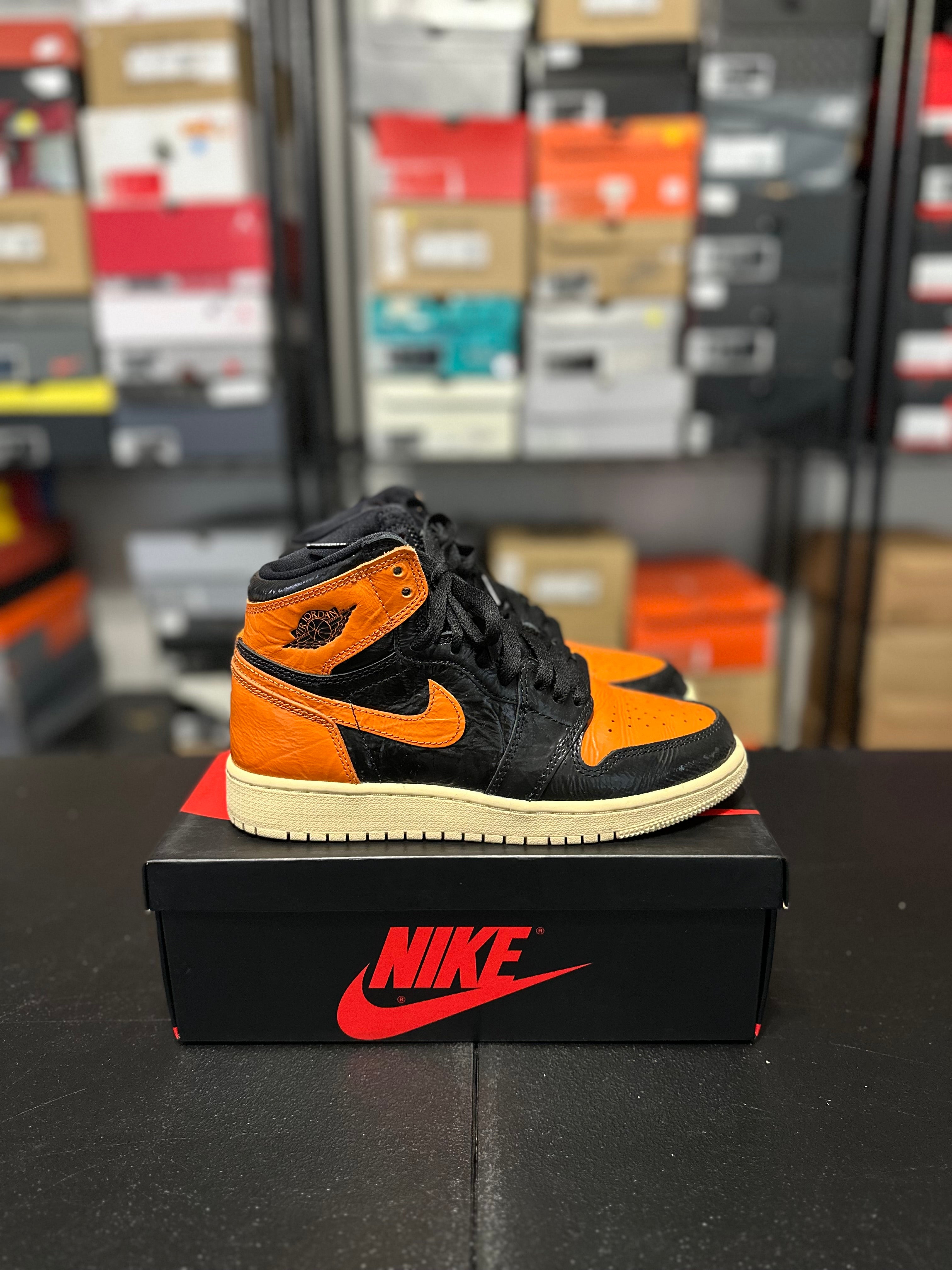 Size 5y - J1 shattered backboard GS