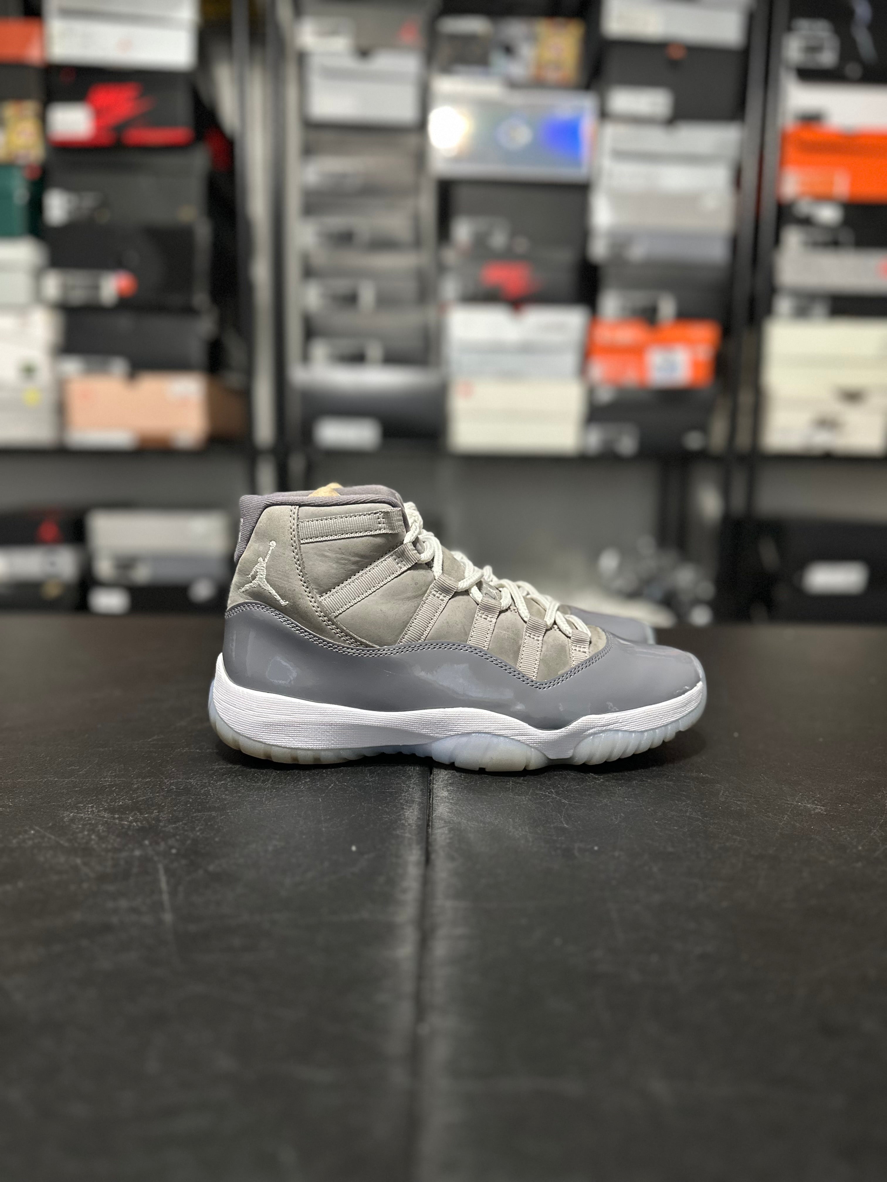 Size 9 - J11 cool grey