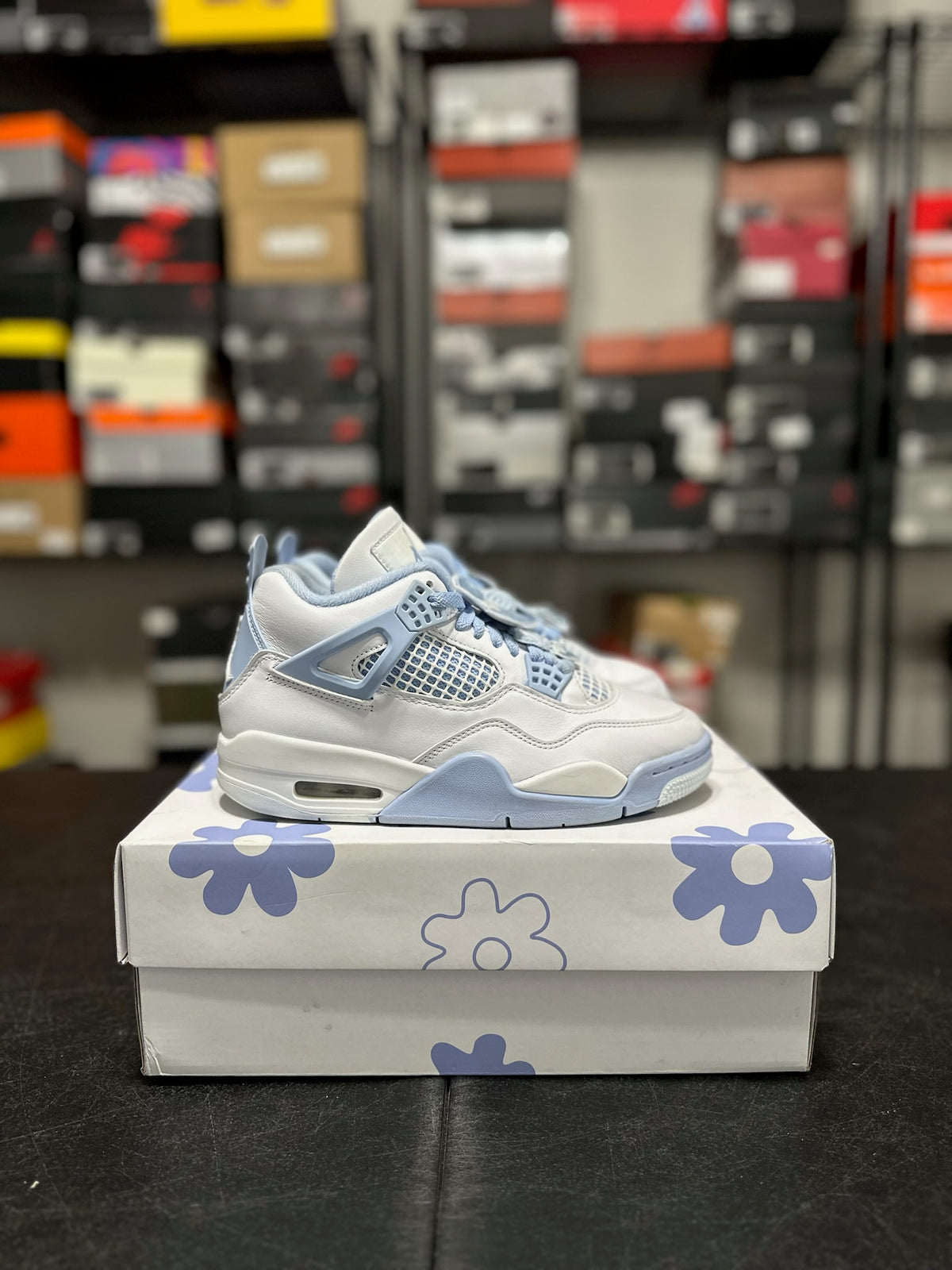 Size 5.5 - (7W) J4 Forget Me Not