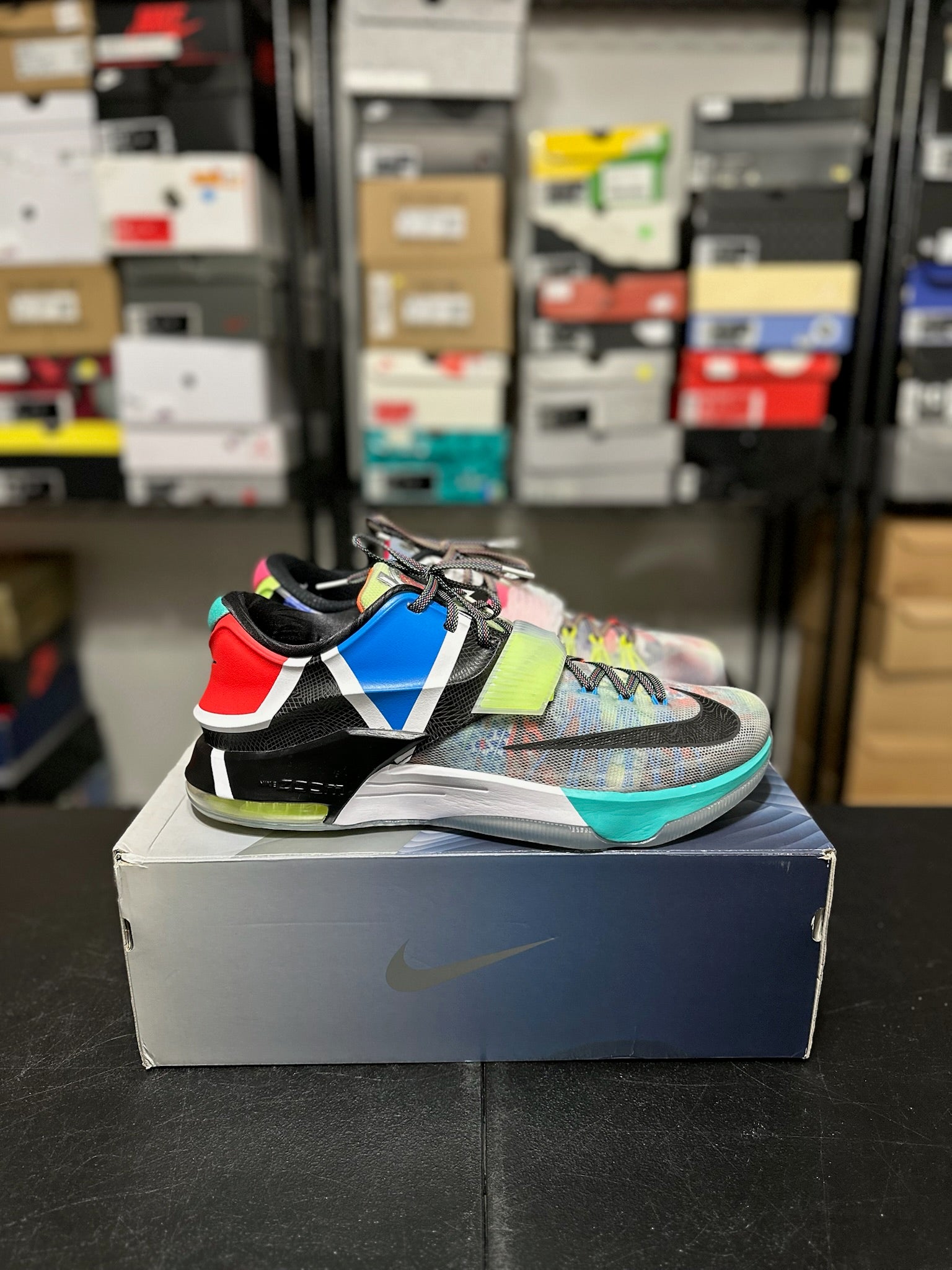 Size 14 - KD 7 What the KD