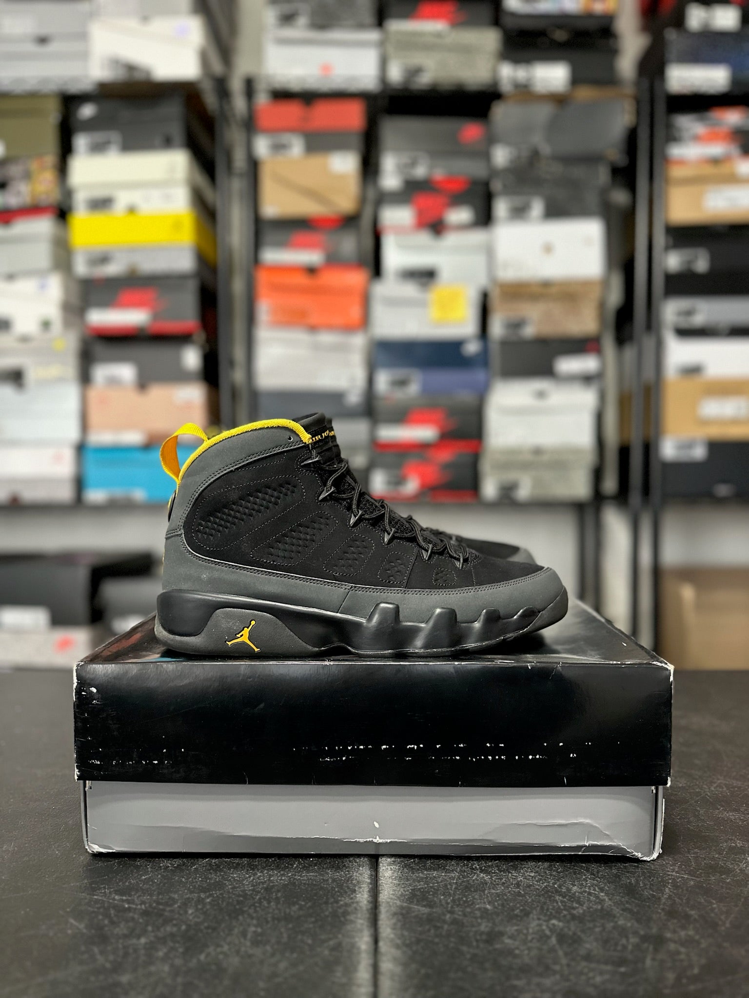 Size 11.5 - J9 Dark Charcoal University Gold