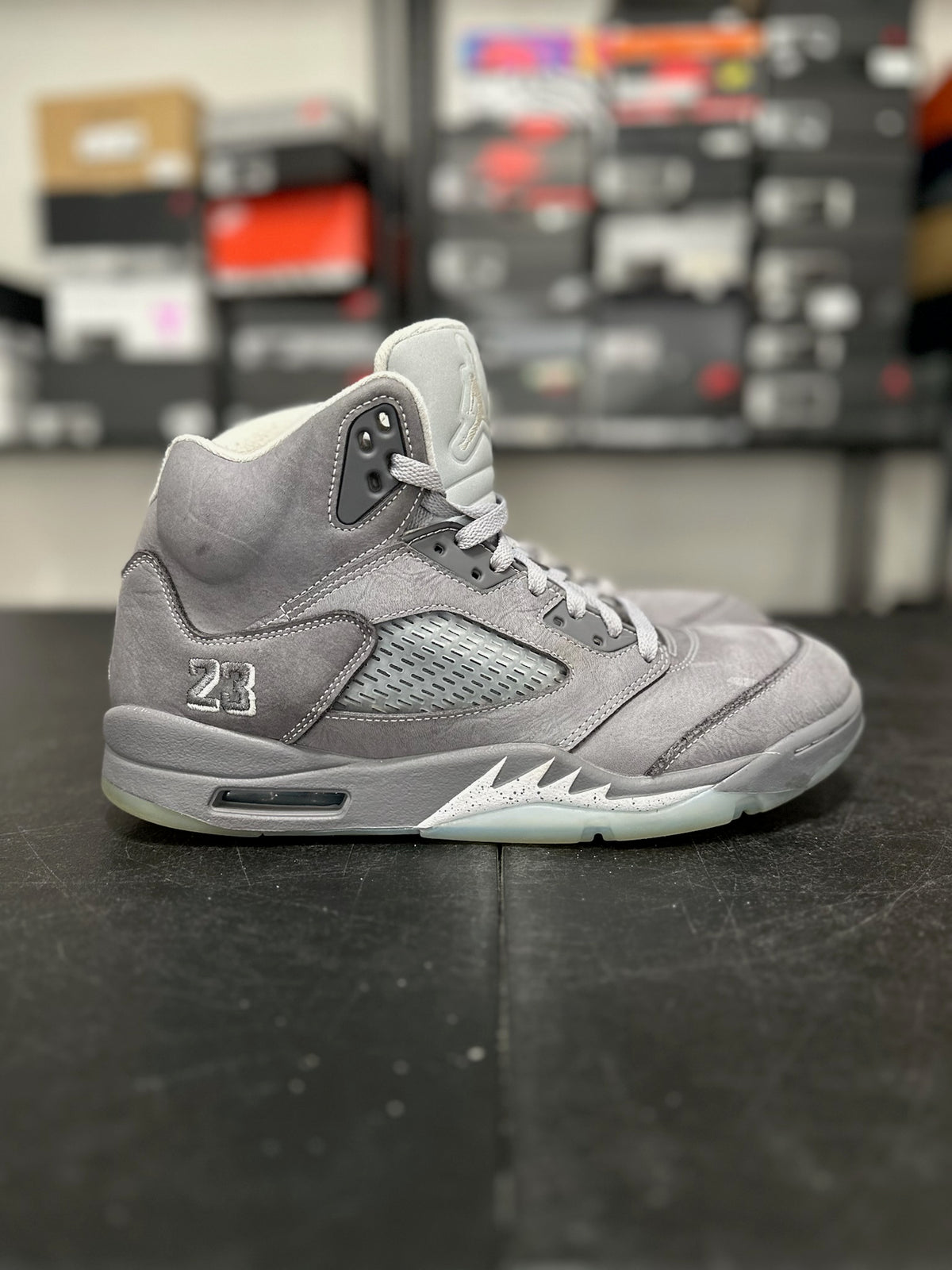 Size 11 - j5 wolf grey