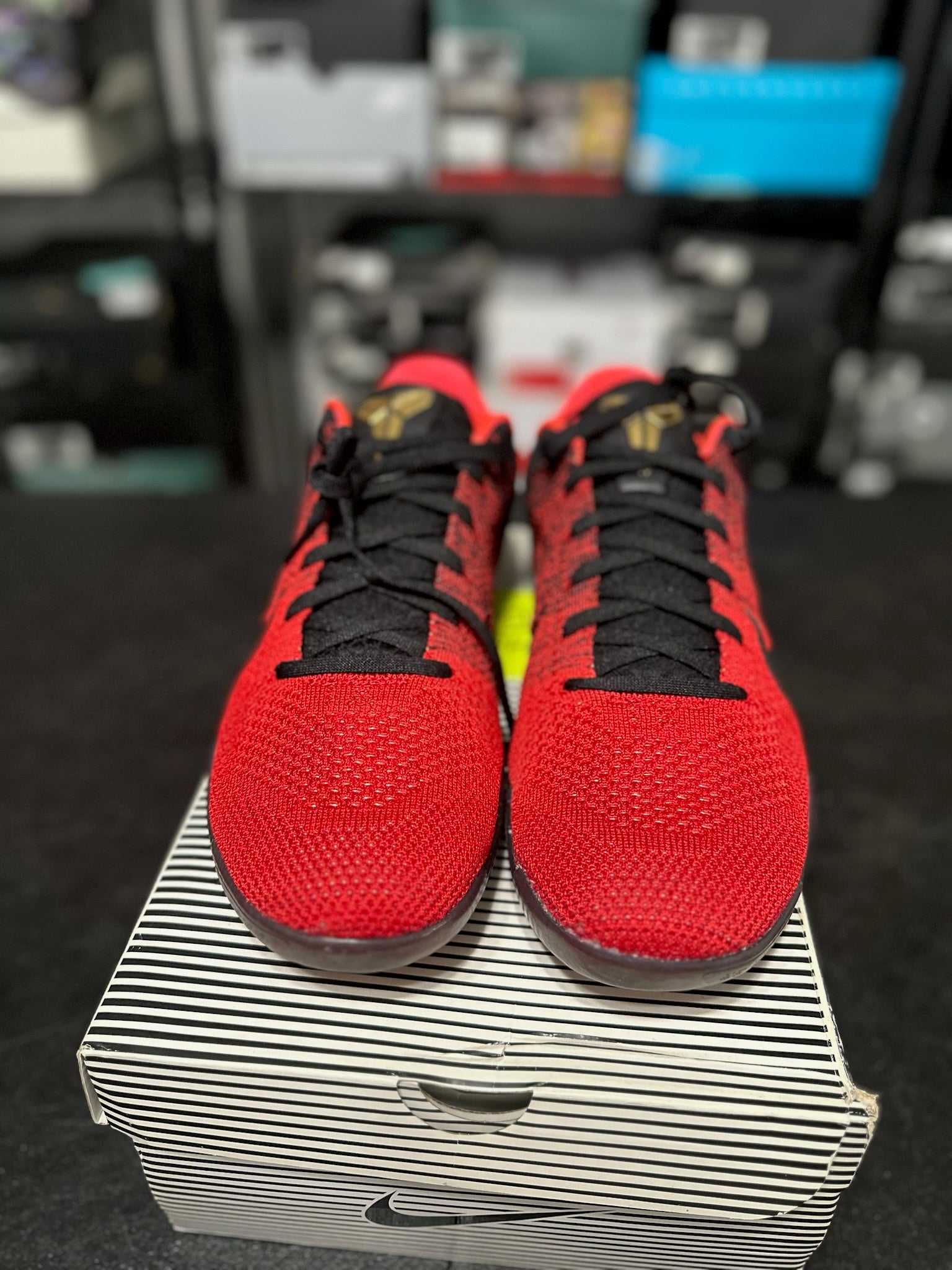 Size 13 - Kobe 11 Elite Low Achilles Heel DS