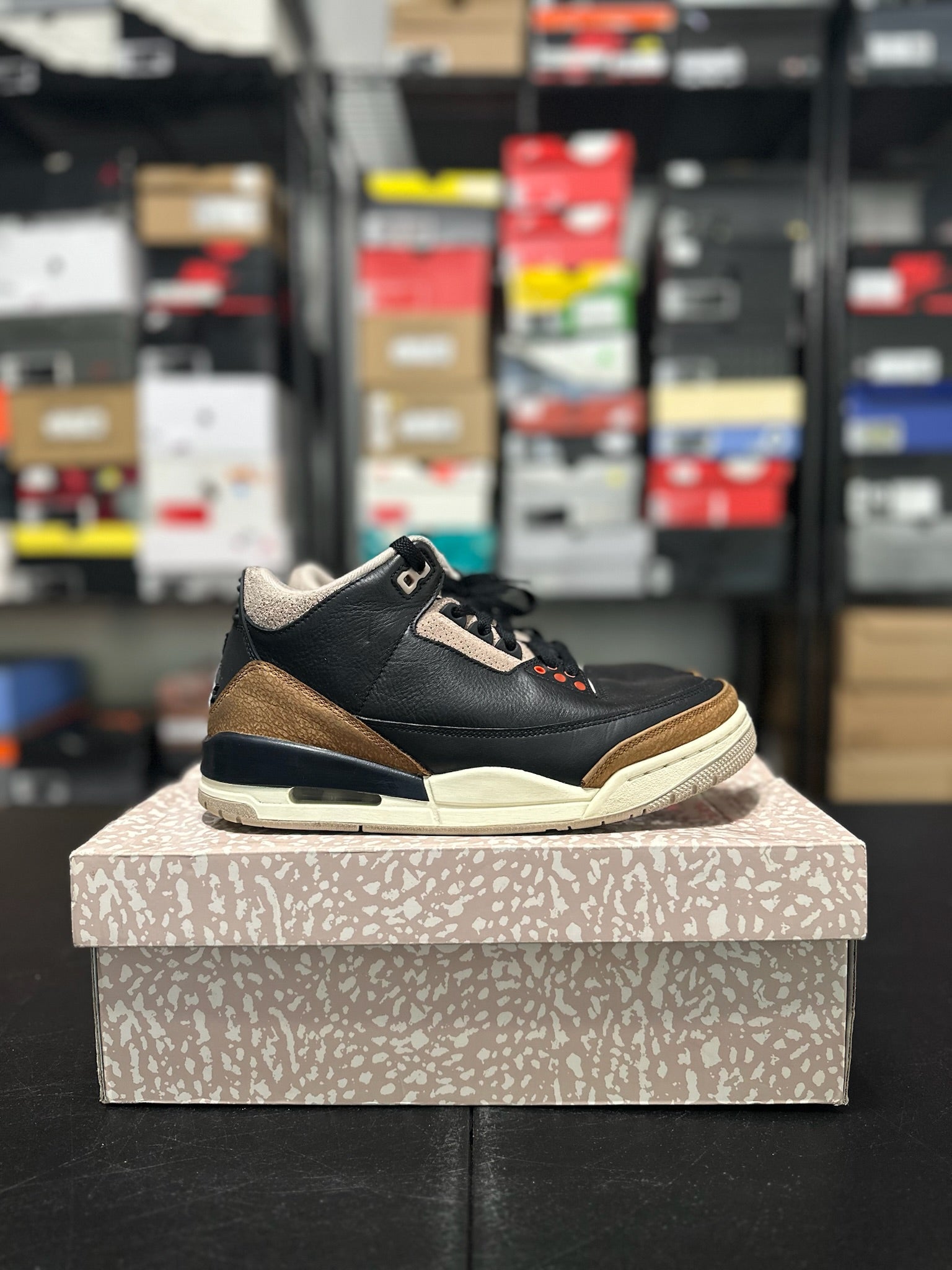 Size 8 - J3 Desert Elephant