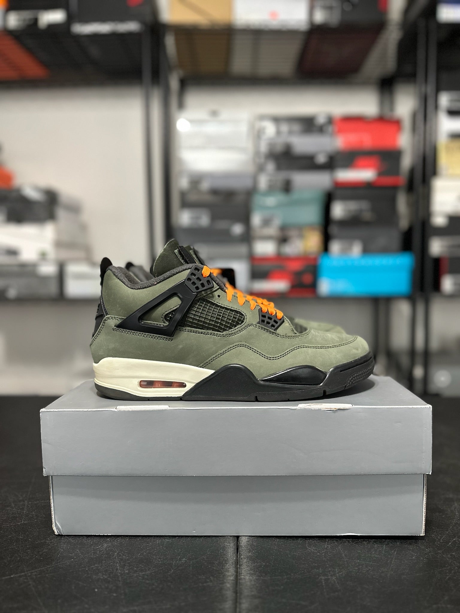 Size 11 - J4 Undefeated