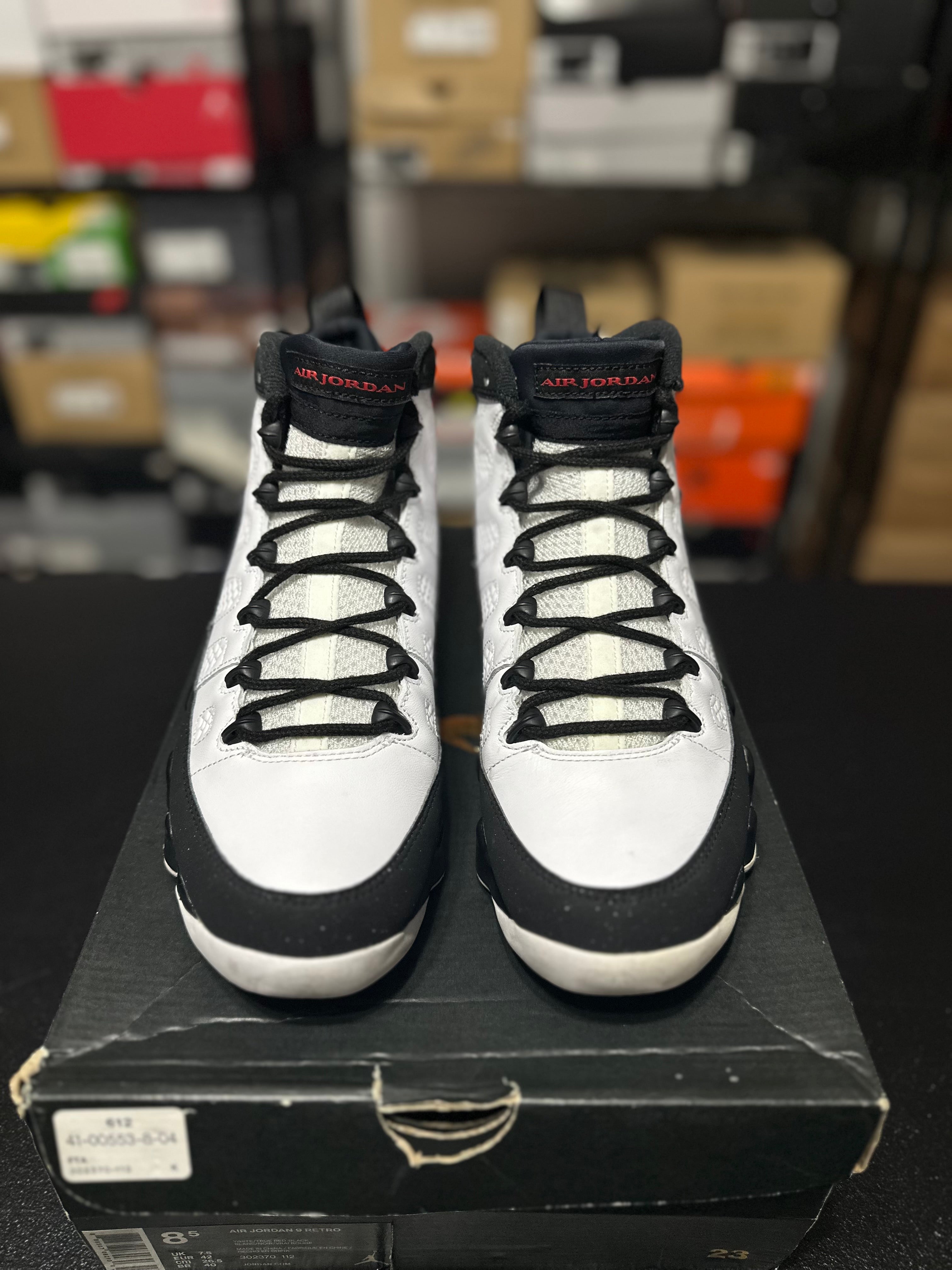 Size 8.5 - J9 space jam