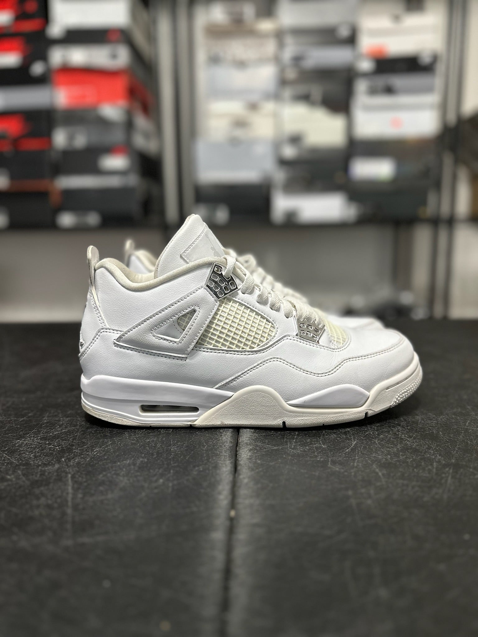 Size 11 - J4 Pure Money