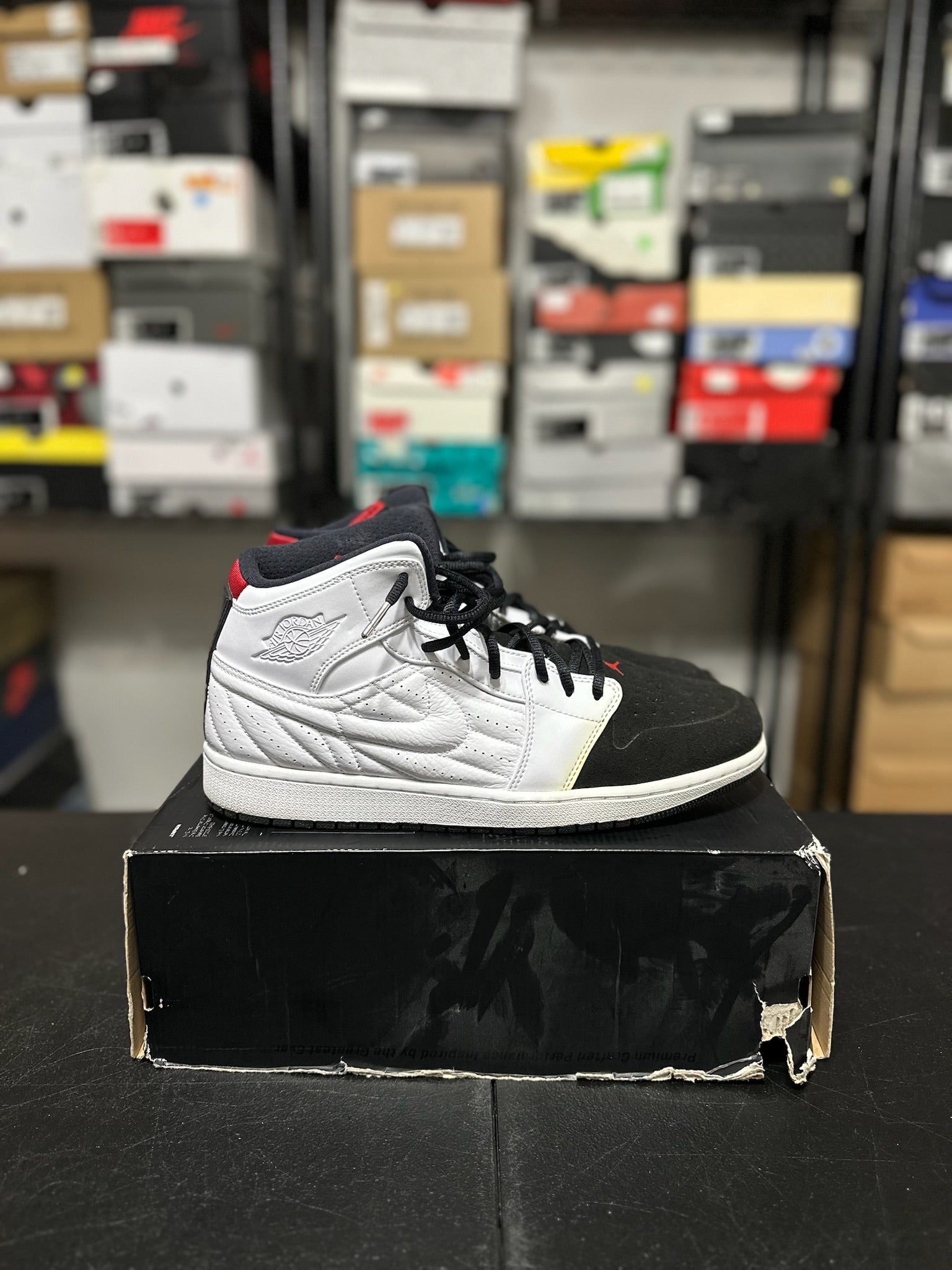 Size 12 - J1 99 Black Toe