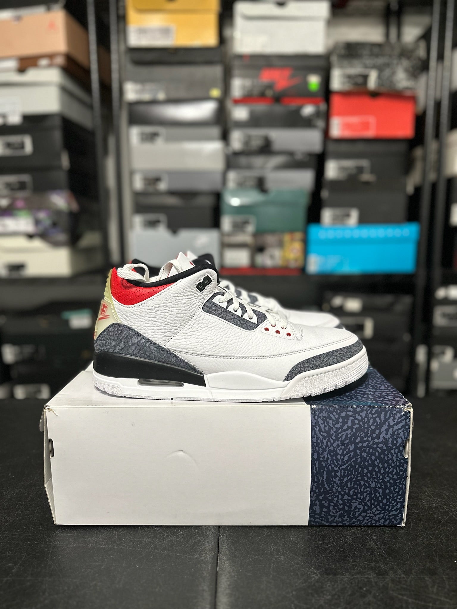 Size 13 - J3 SE-T Fire Red Denim DS