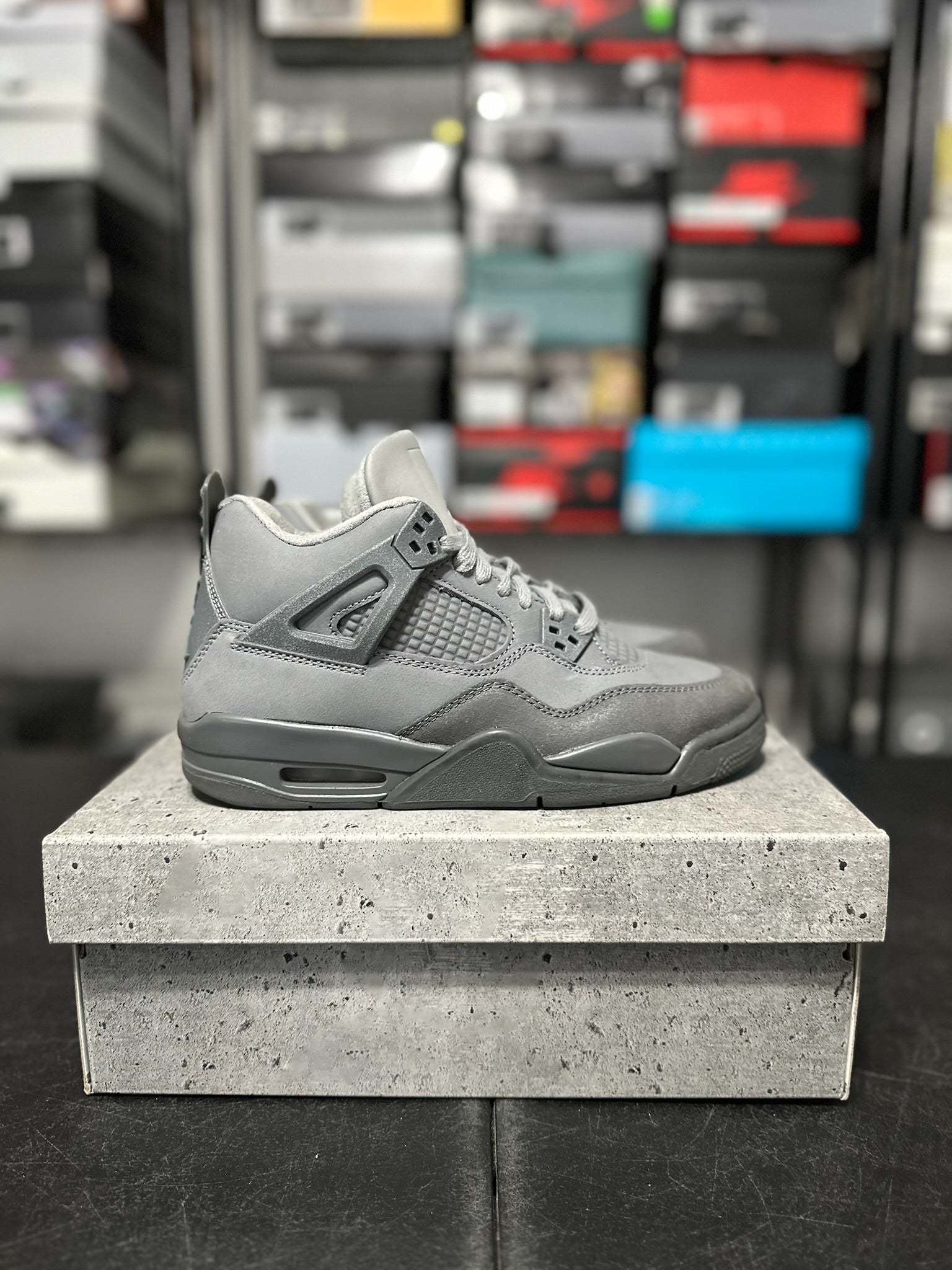 Size 5.5Y - J4 Paris Olympics Wet Cement