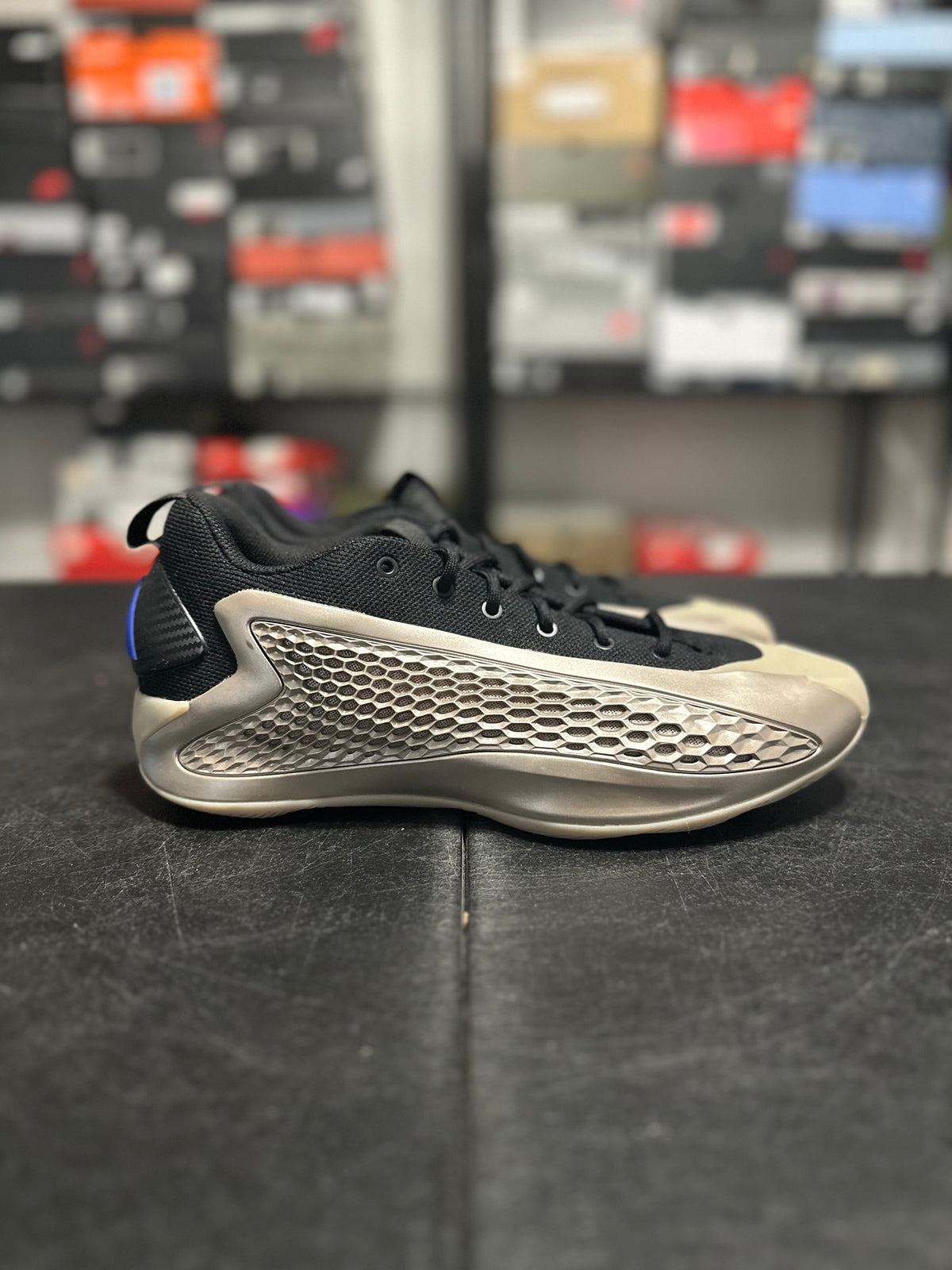 Size 9.5 - AE 1 low champagne