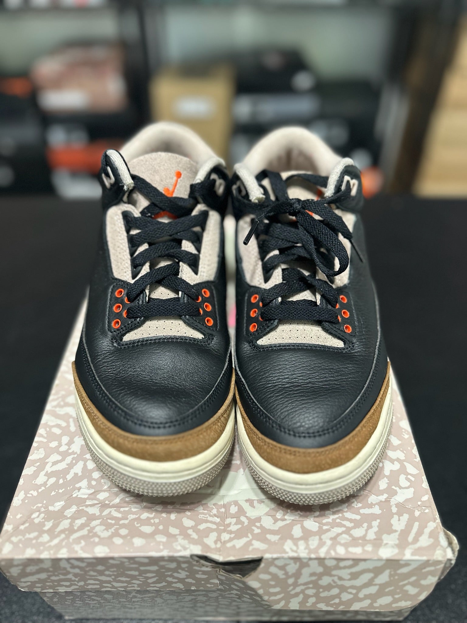 Size 8 - J3 Desert Elephant