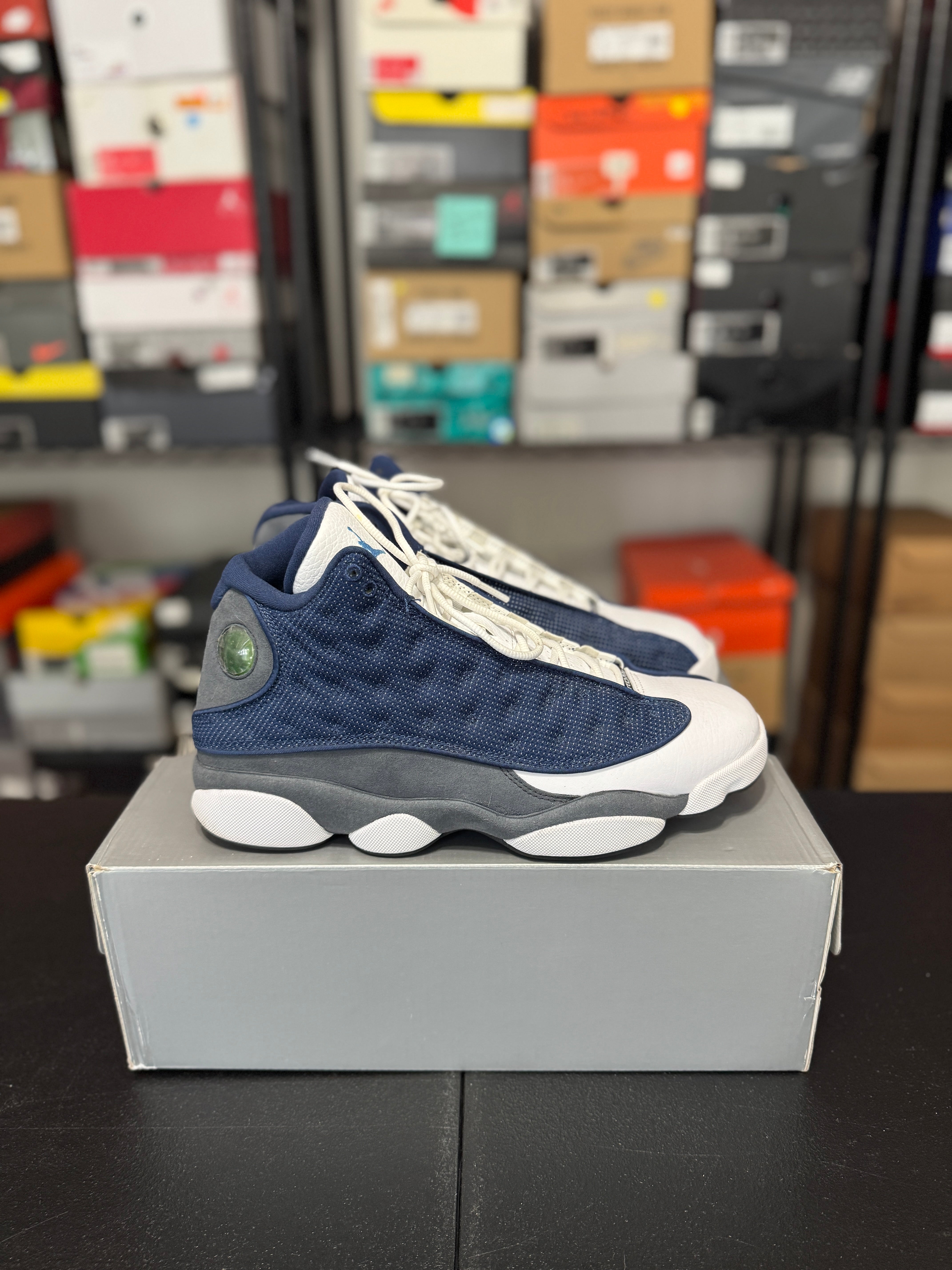 Size 10.5 - J13 flint
