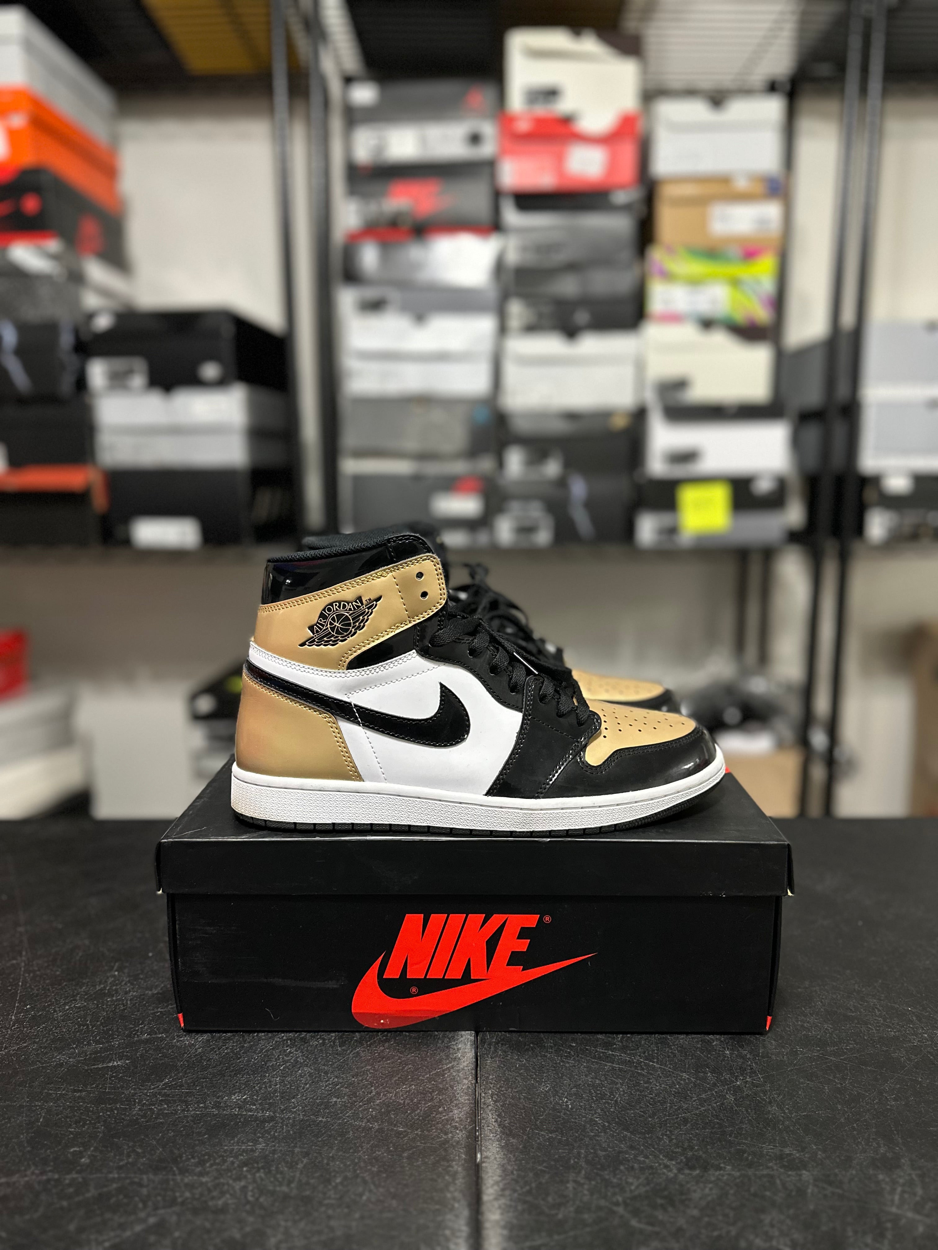 Size 11 - J1 gold toe