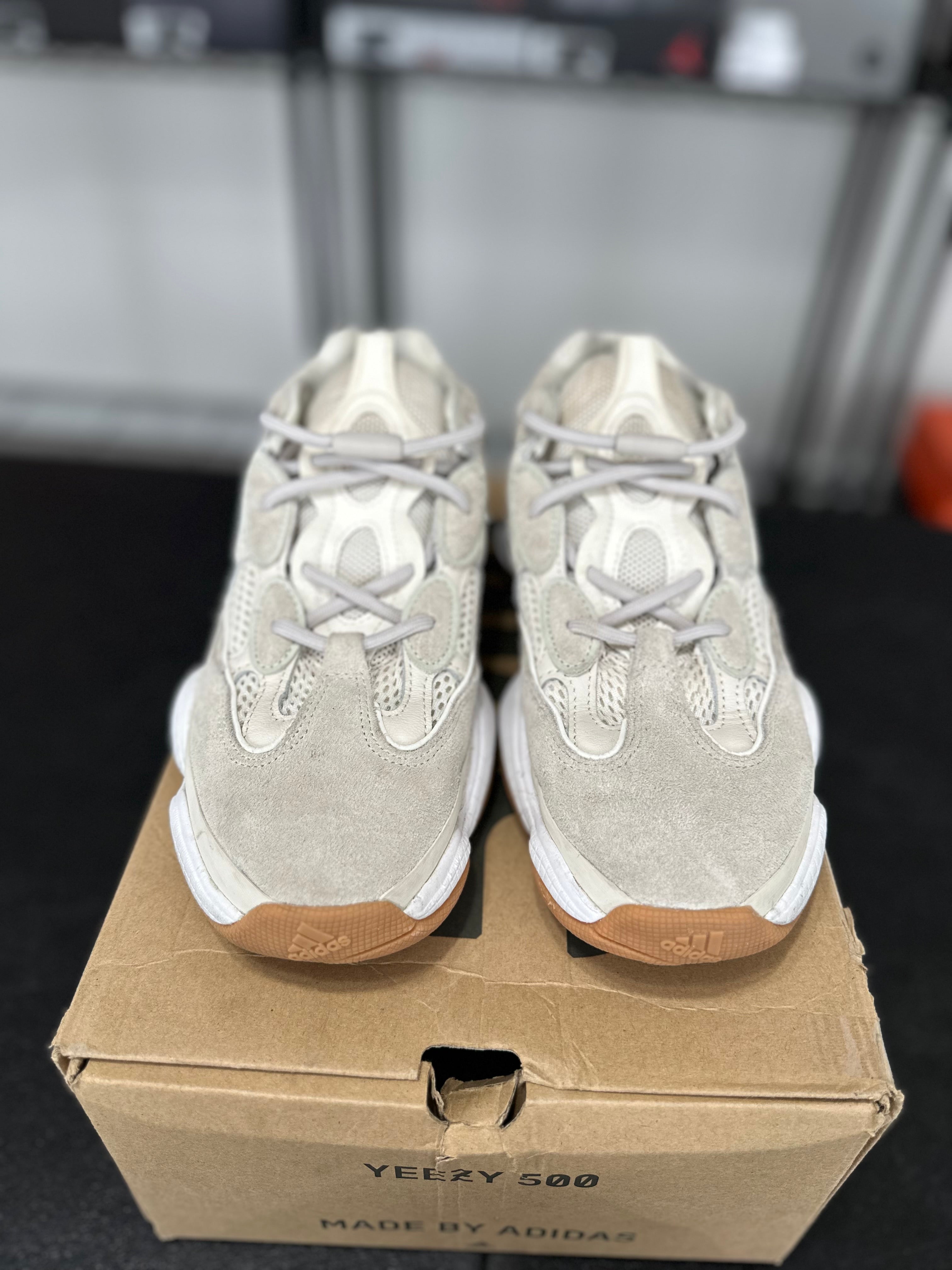 Size 9.5 - YZY 500 stone taupe