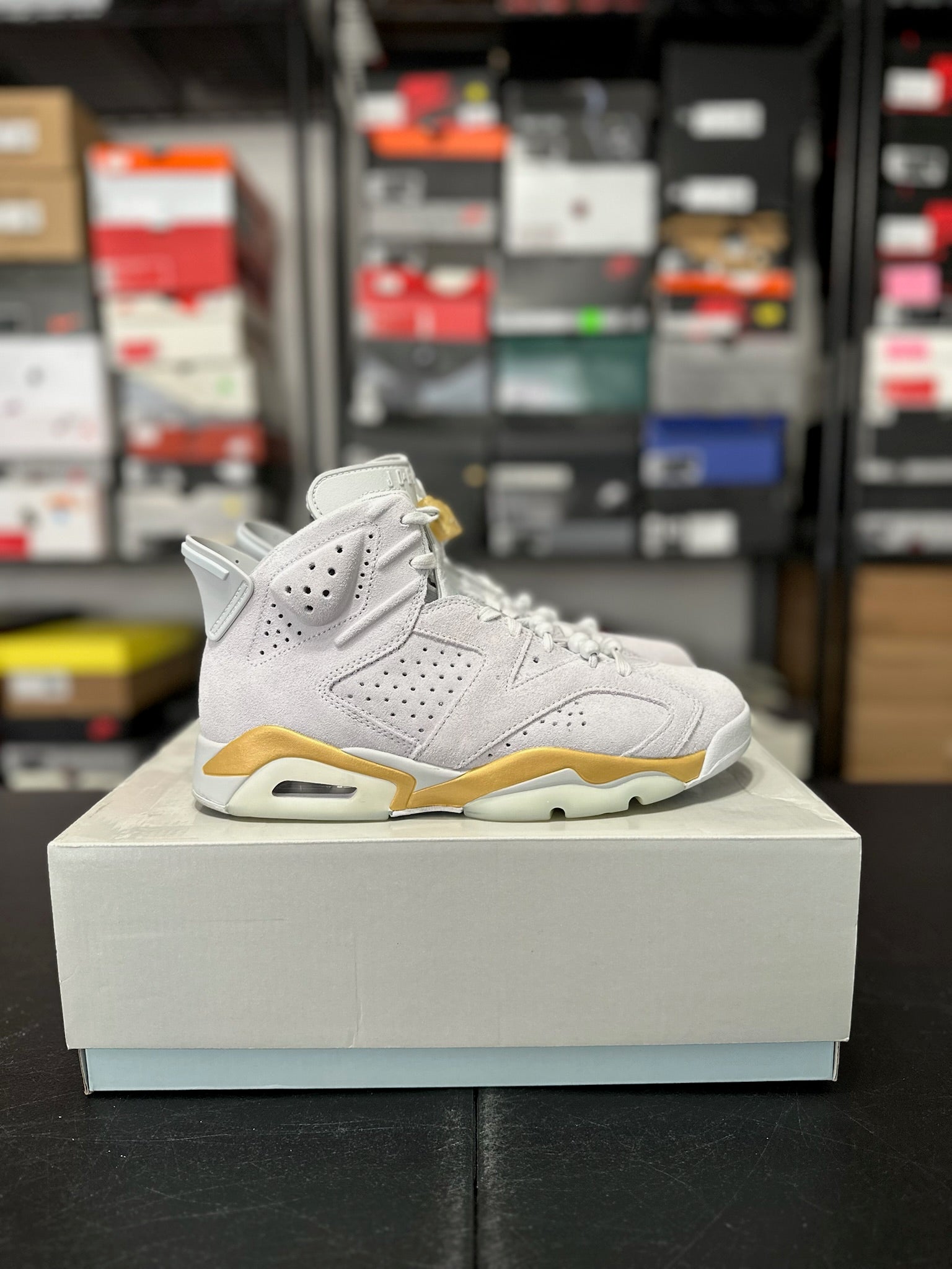 Size 8.5 - (10W) J6 Paris Olympics Pearl
