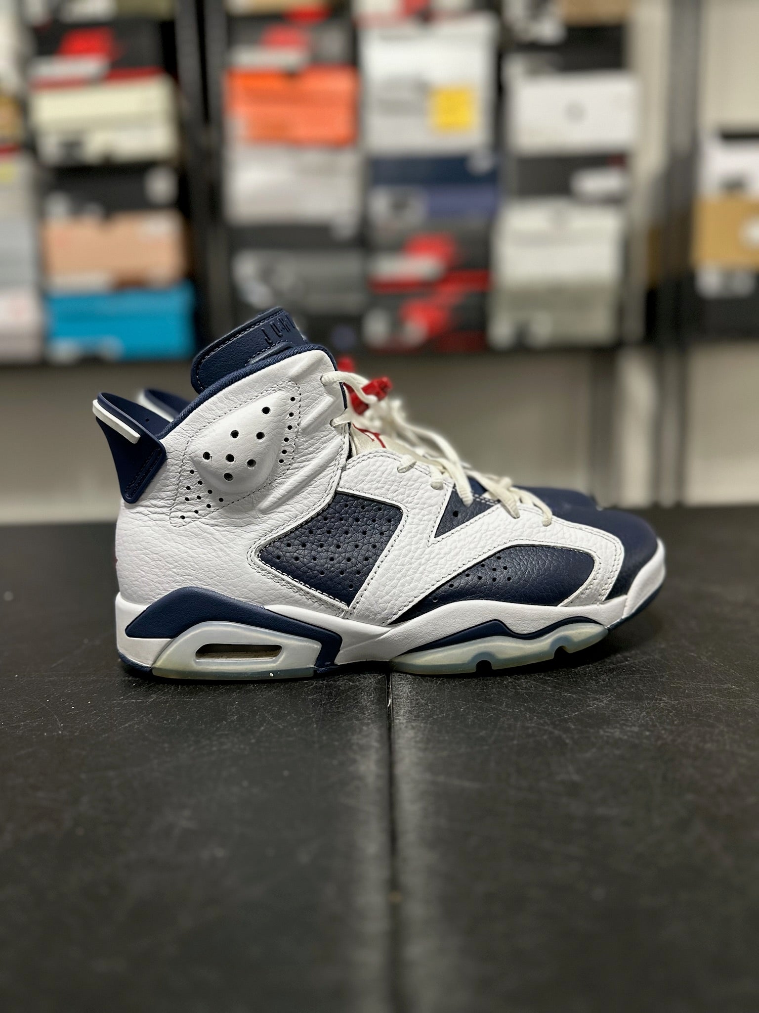 Size 8.5 - J6 Olympic