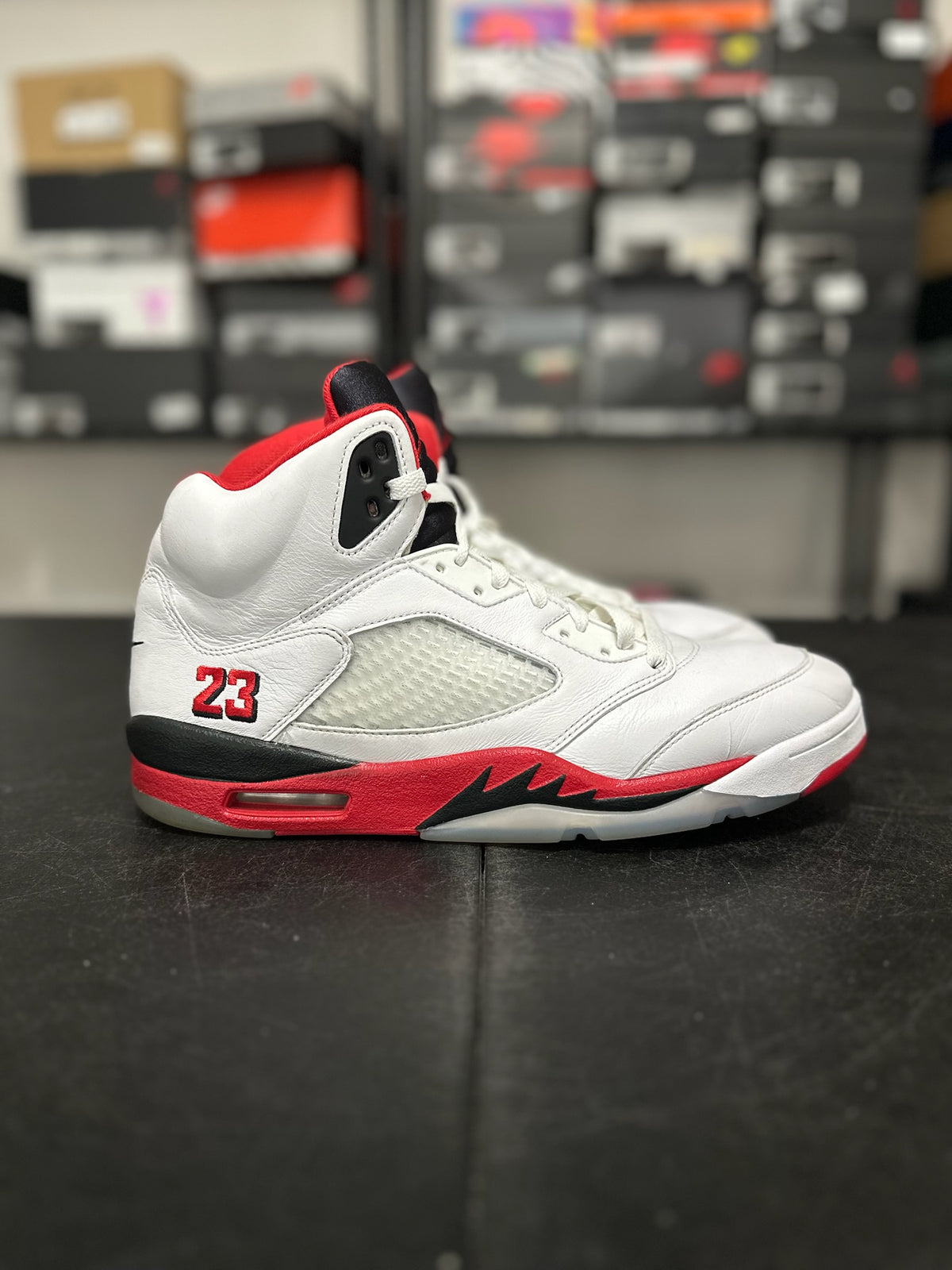 Size 13 - j5 fire red black tongue