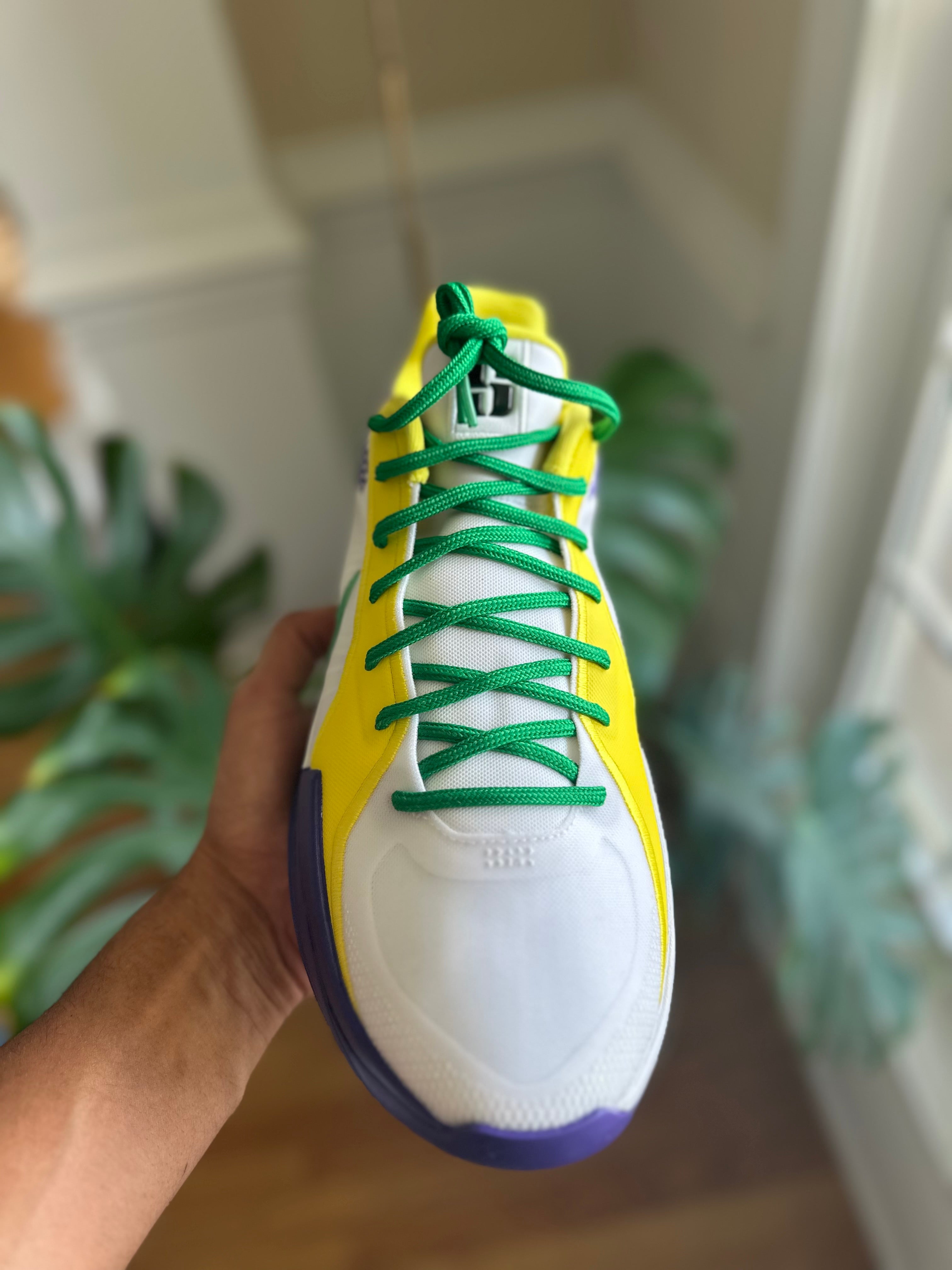 Size 11.5 - Nike id Sabrina 2 DS