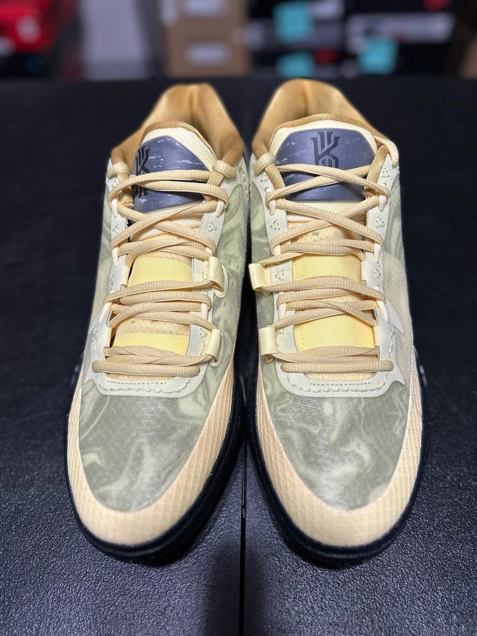 Size 13 - Kyrie 8 Citron Tint Leopard