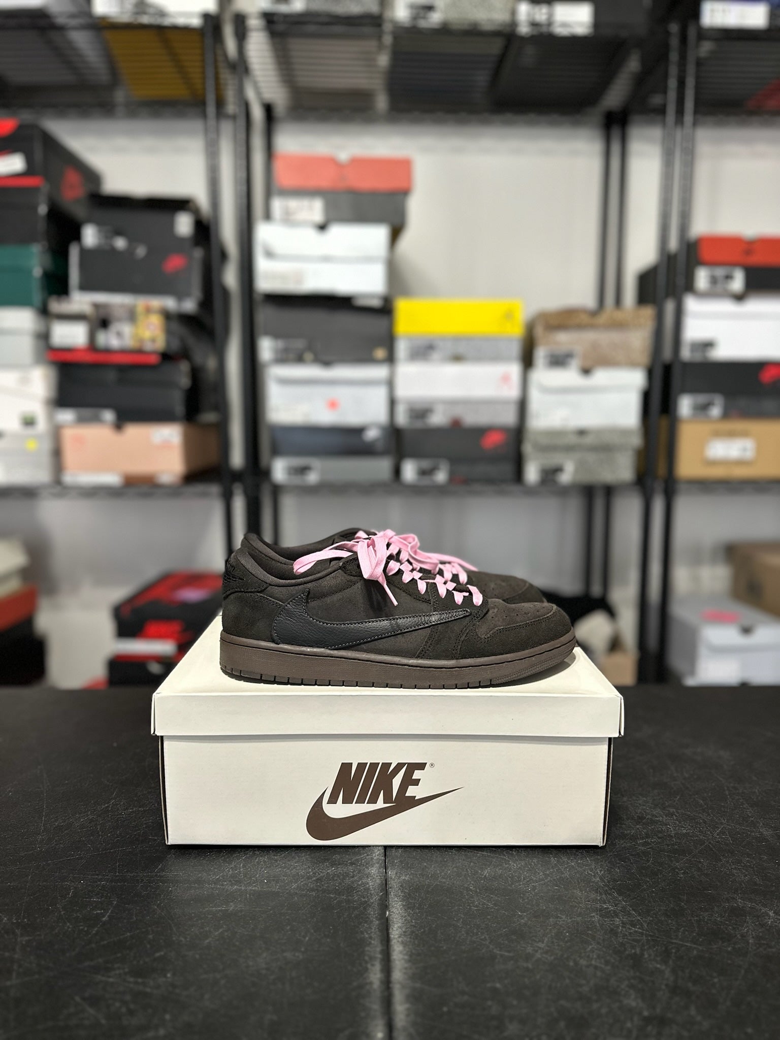 Size 10.5 - J1 Low Travis Scott Velvet Brown