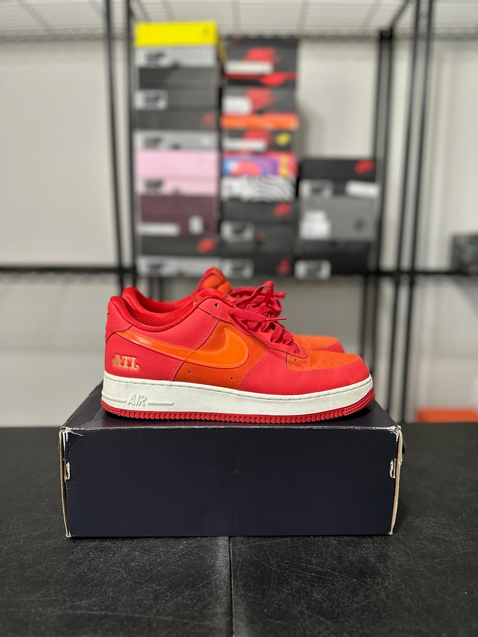 Size 10.5 - AF 1 Low ā07 ATL