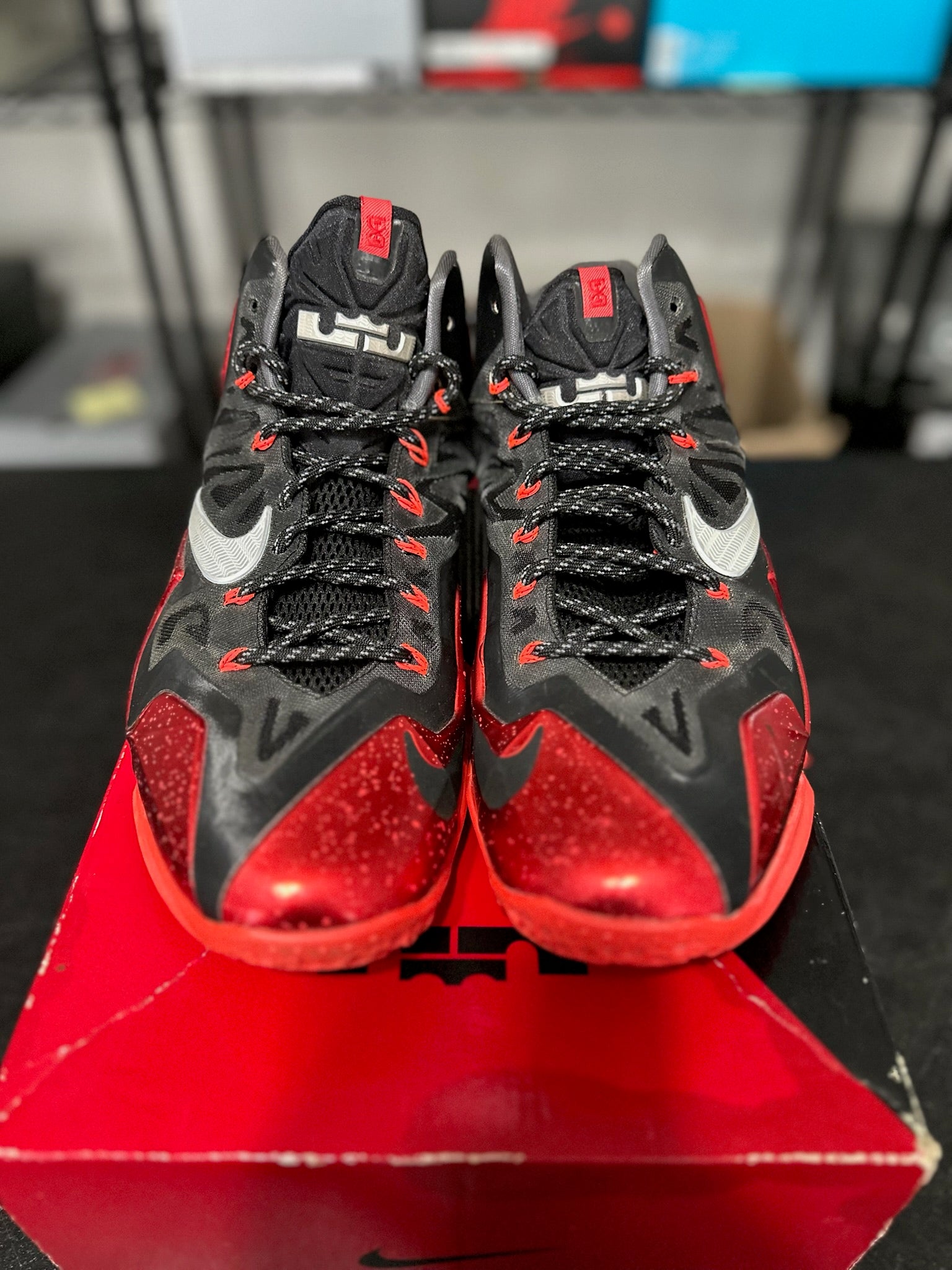 Size 11 - LeBron 11 Away